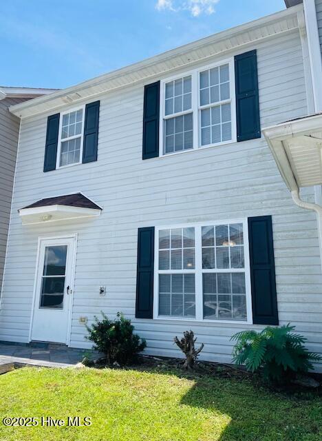 305 Comanche Trail Property Photo 1