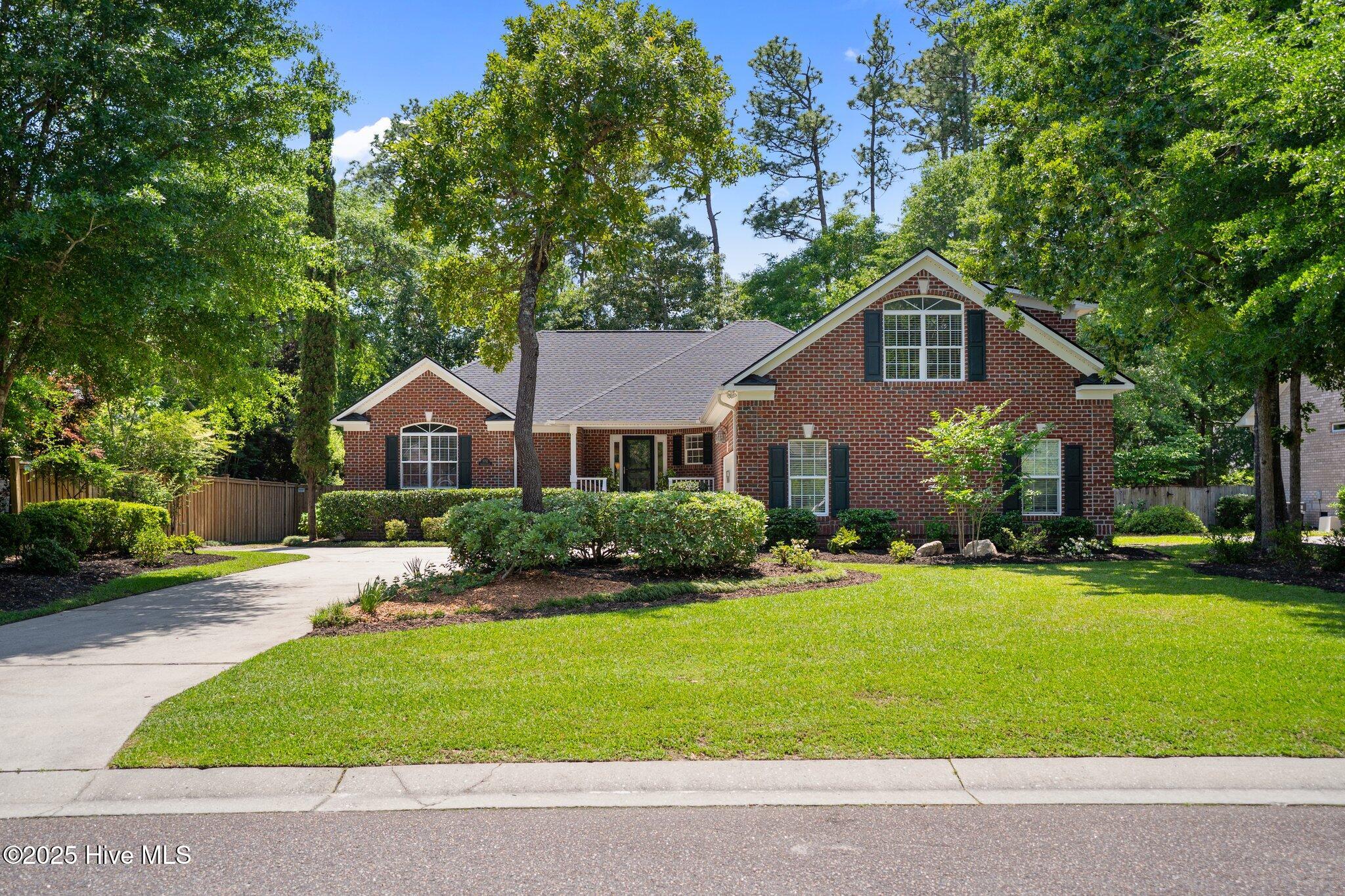5752 Gardenia Lane Property Photo 1