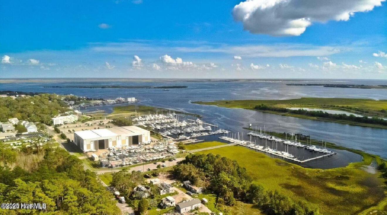 29 N Caswell Avenue Property Photo 6