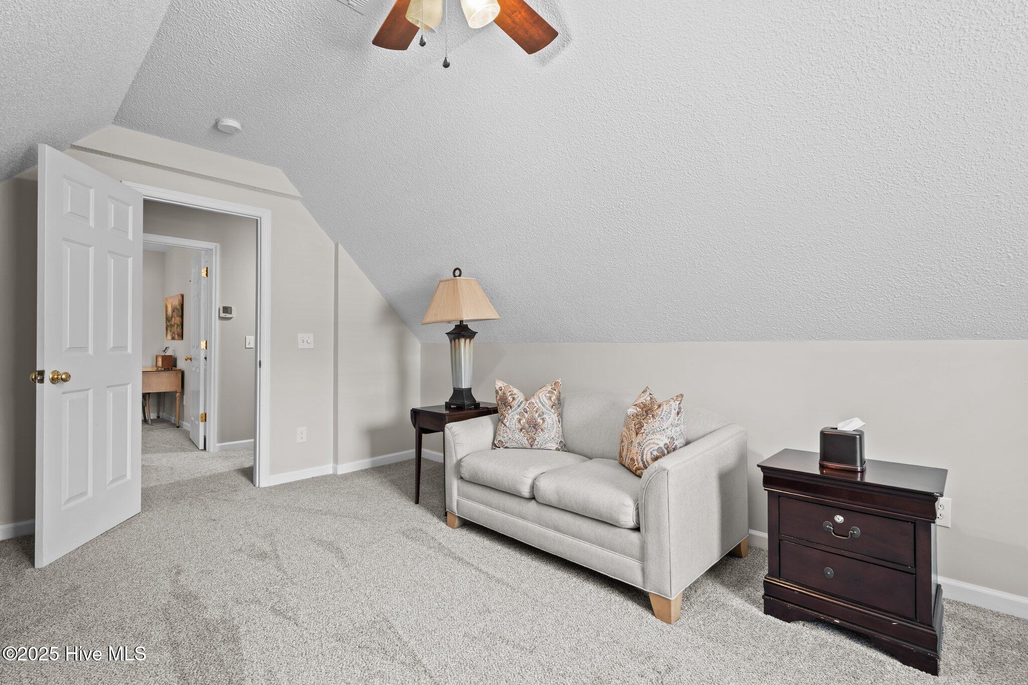 90 Sugar Pine Drive Property Photo 33