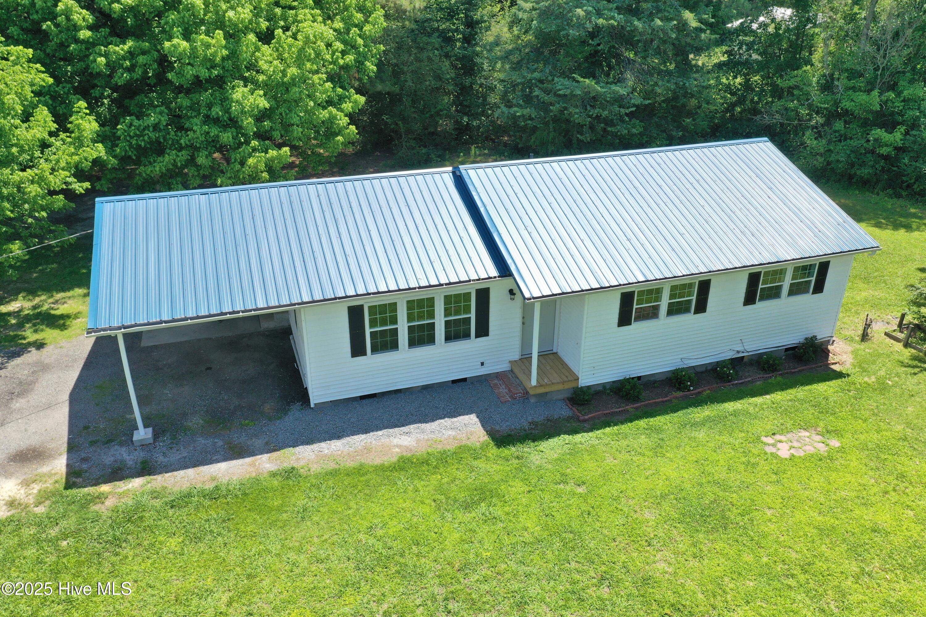 190 Nc Highway 32 Property Photo 1