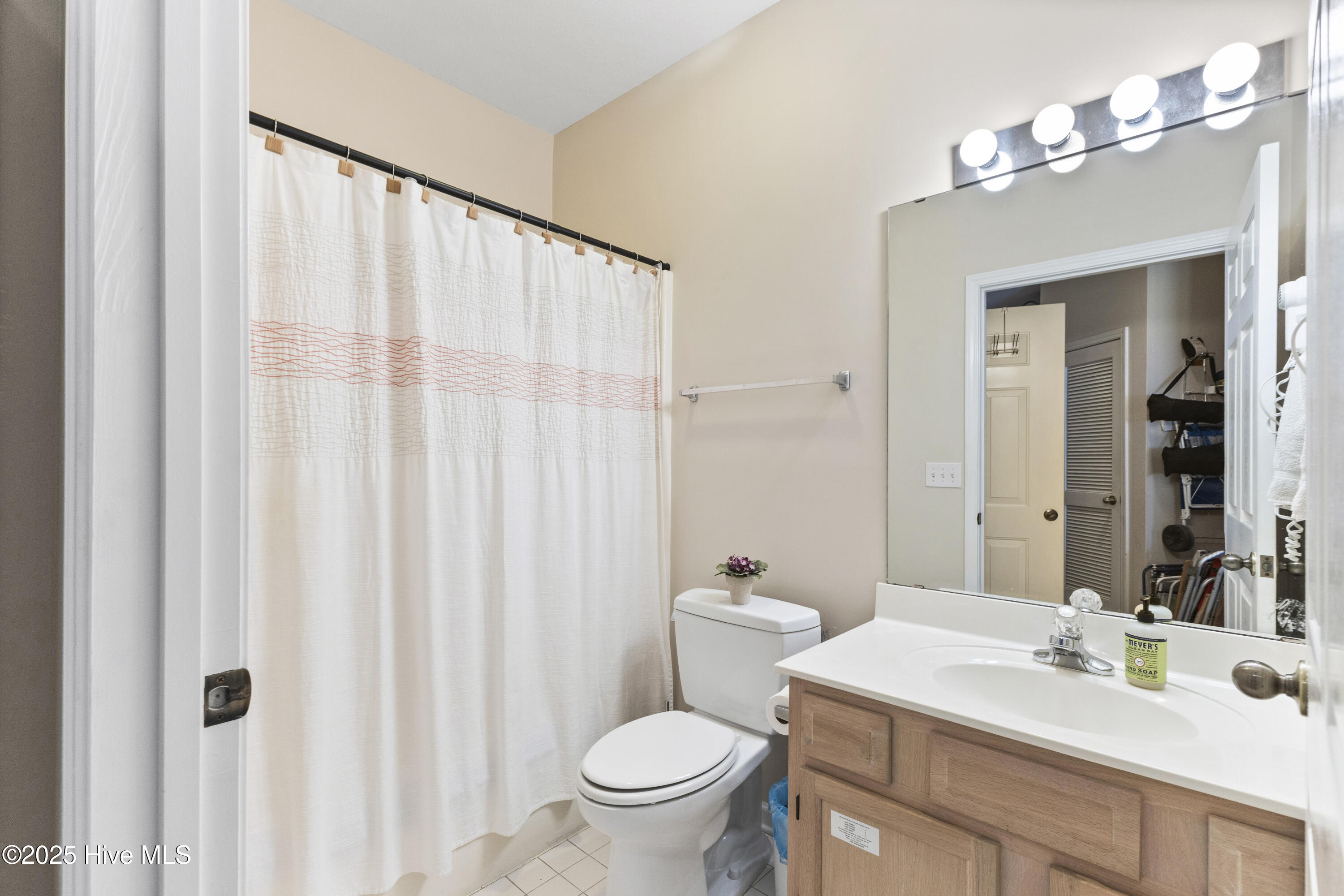 215 Kings Trail 1105 Property Photo 32