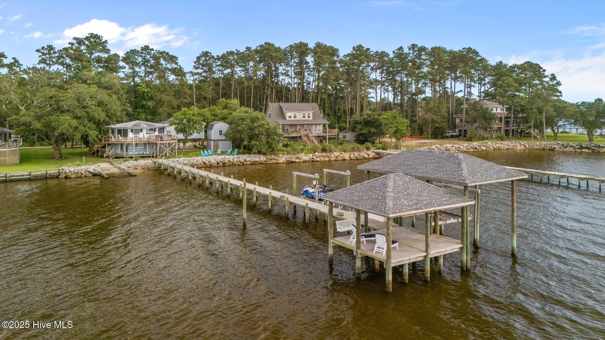 221 Creek Road Property Photo 6