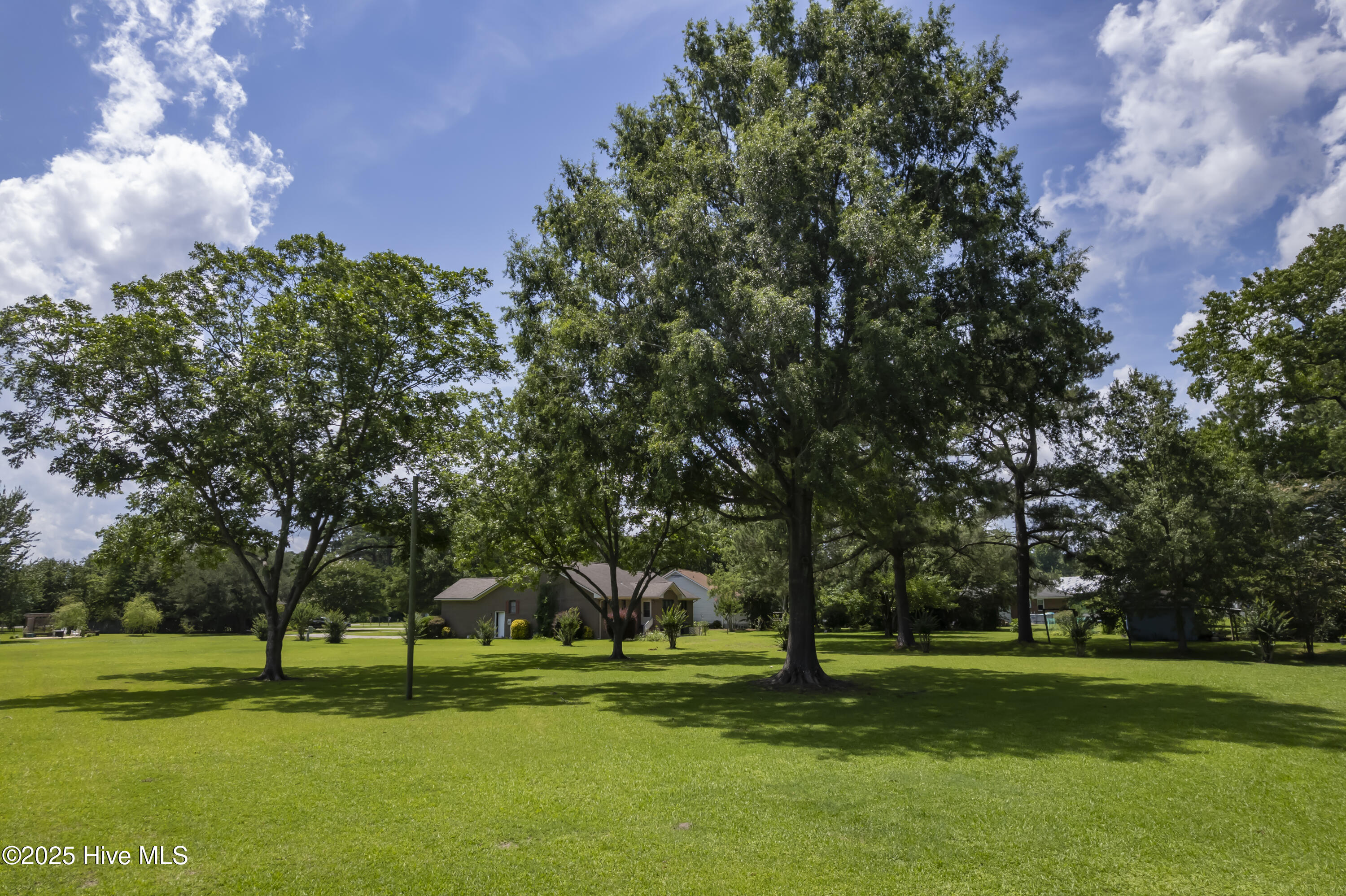 109 Pittman Circle Property Photo 16