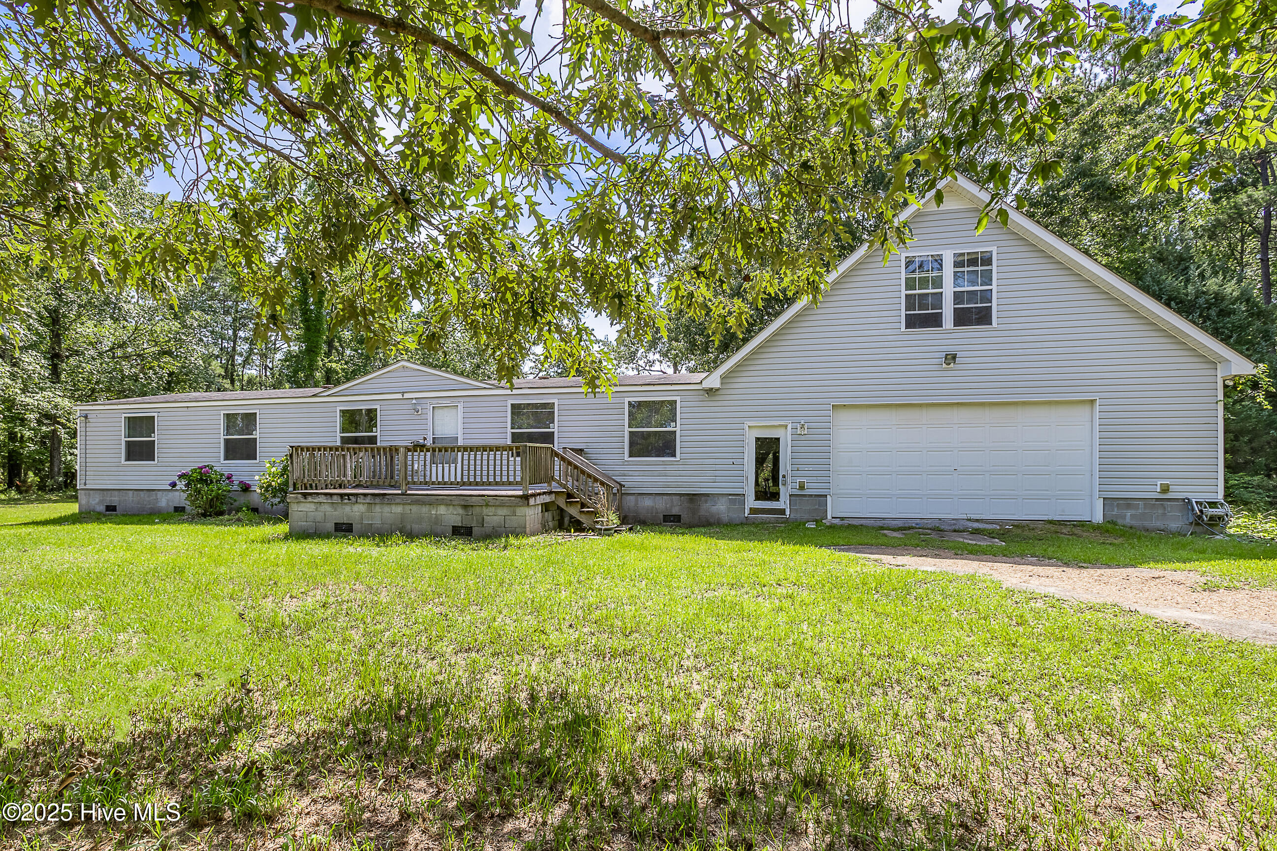 677 Berrys Creek Road Property Photo 1