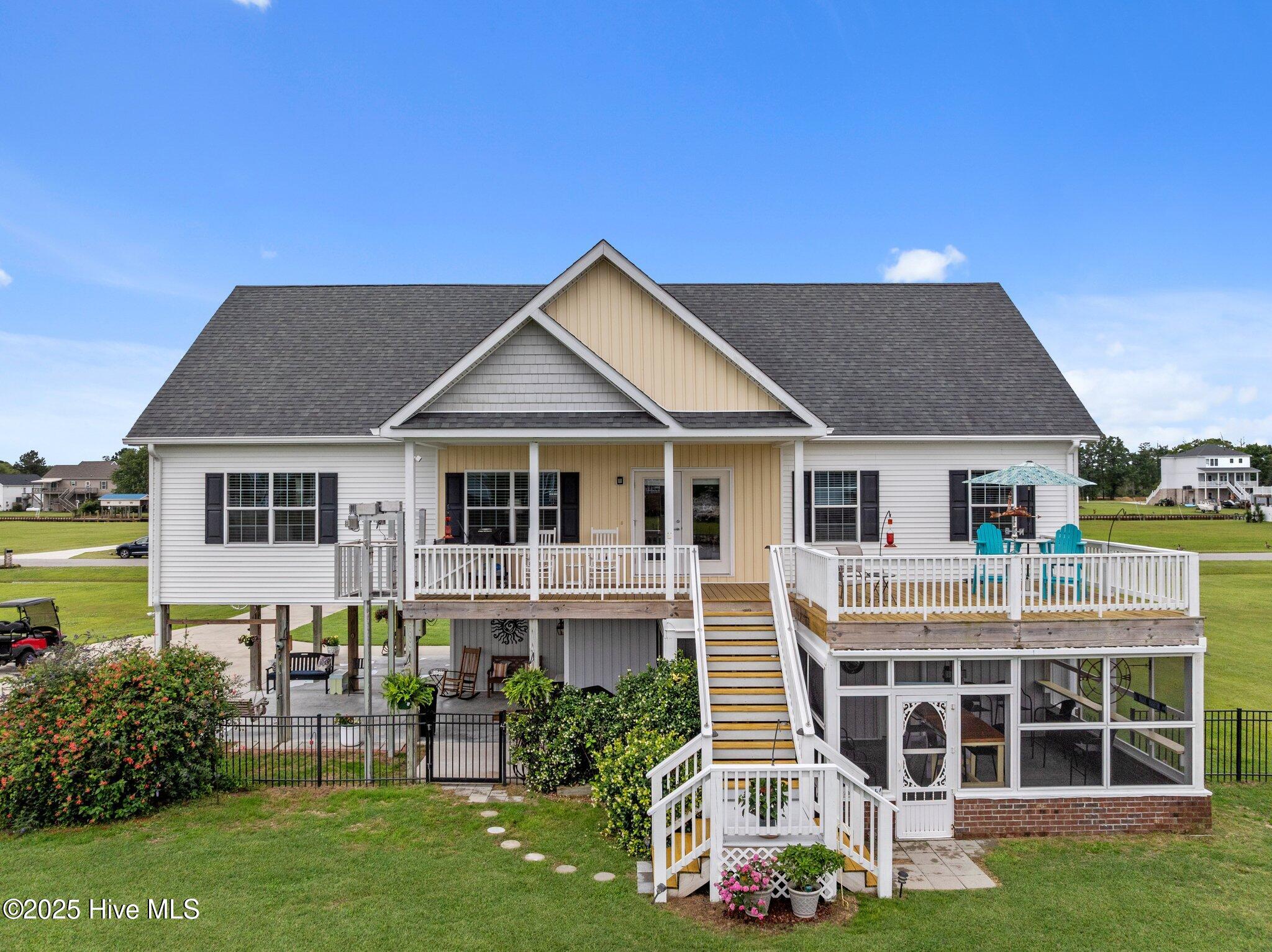312 Goose Landing Road Property Photo 2