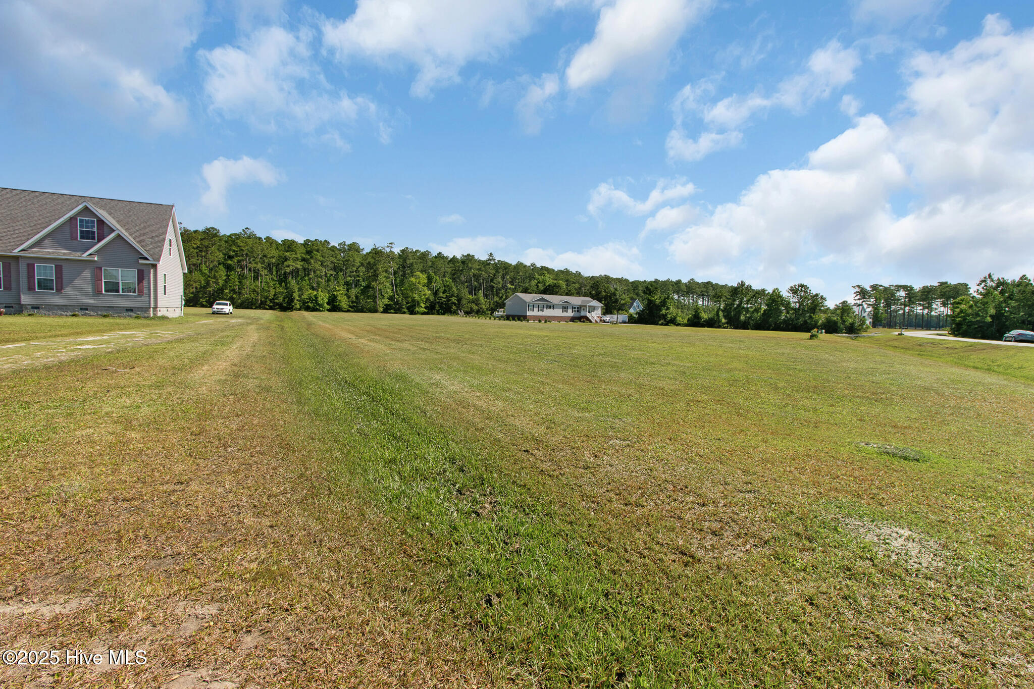 303 Mayflower Drive Property Photo 14