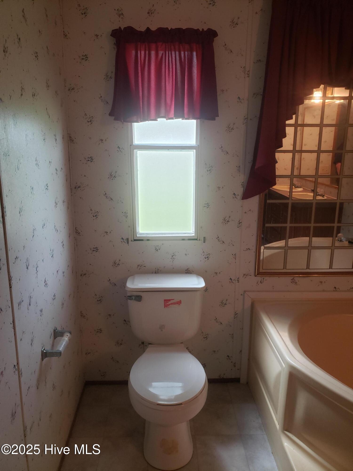 2090 Peter Grant Road Property Photo 15