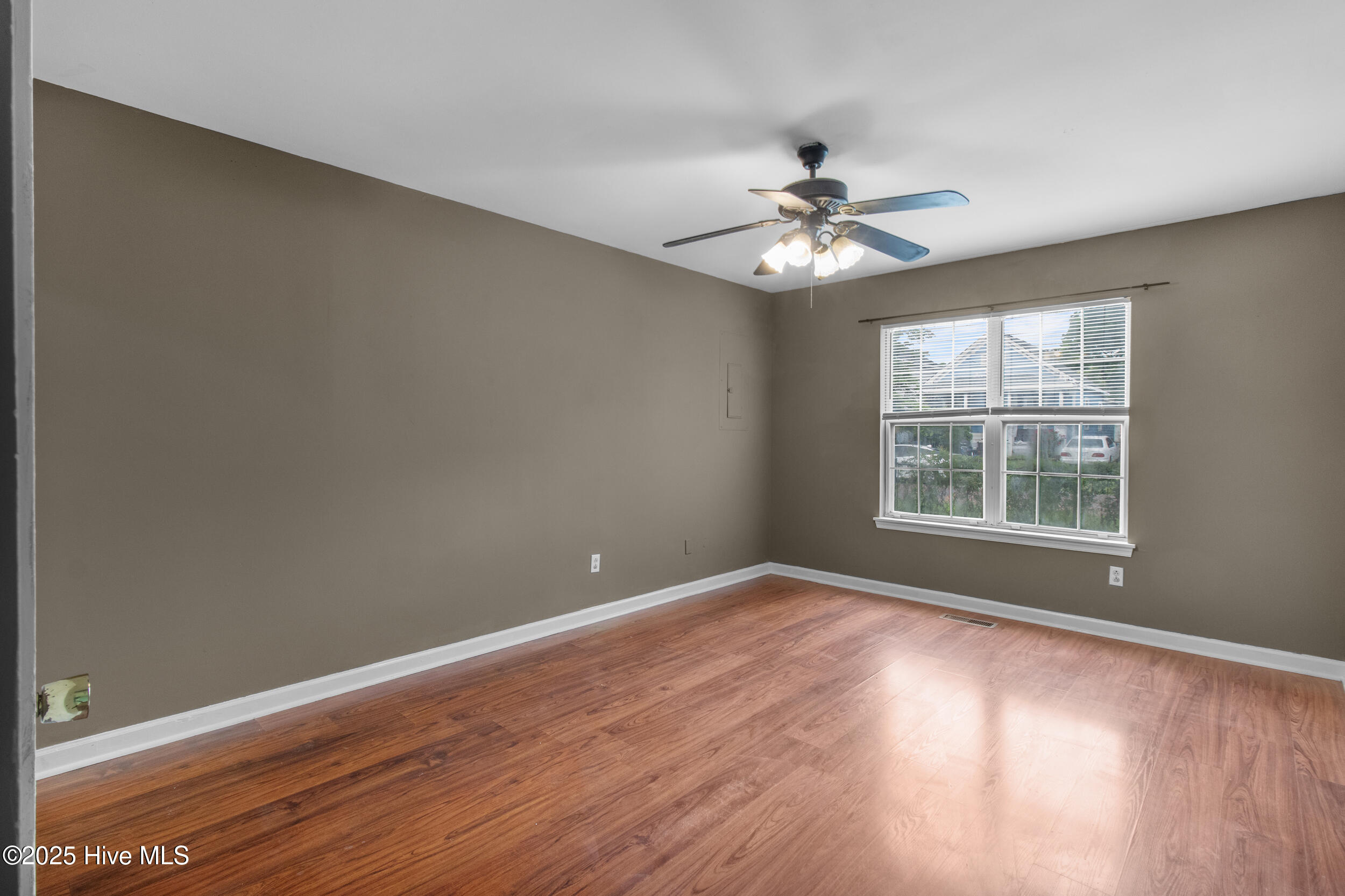 117 S 13th Street Property Photo 11