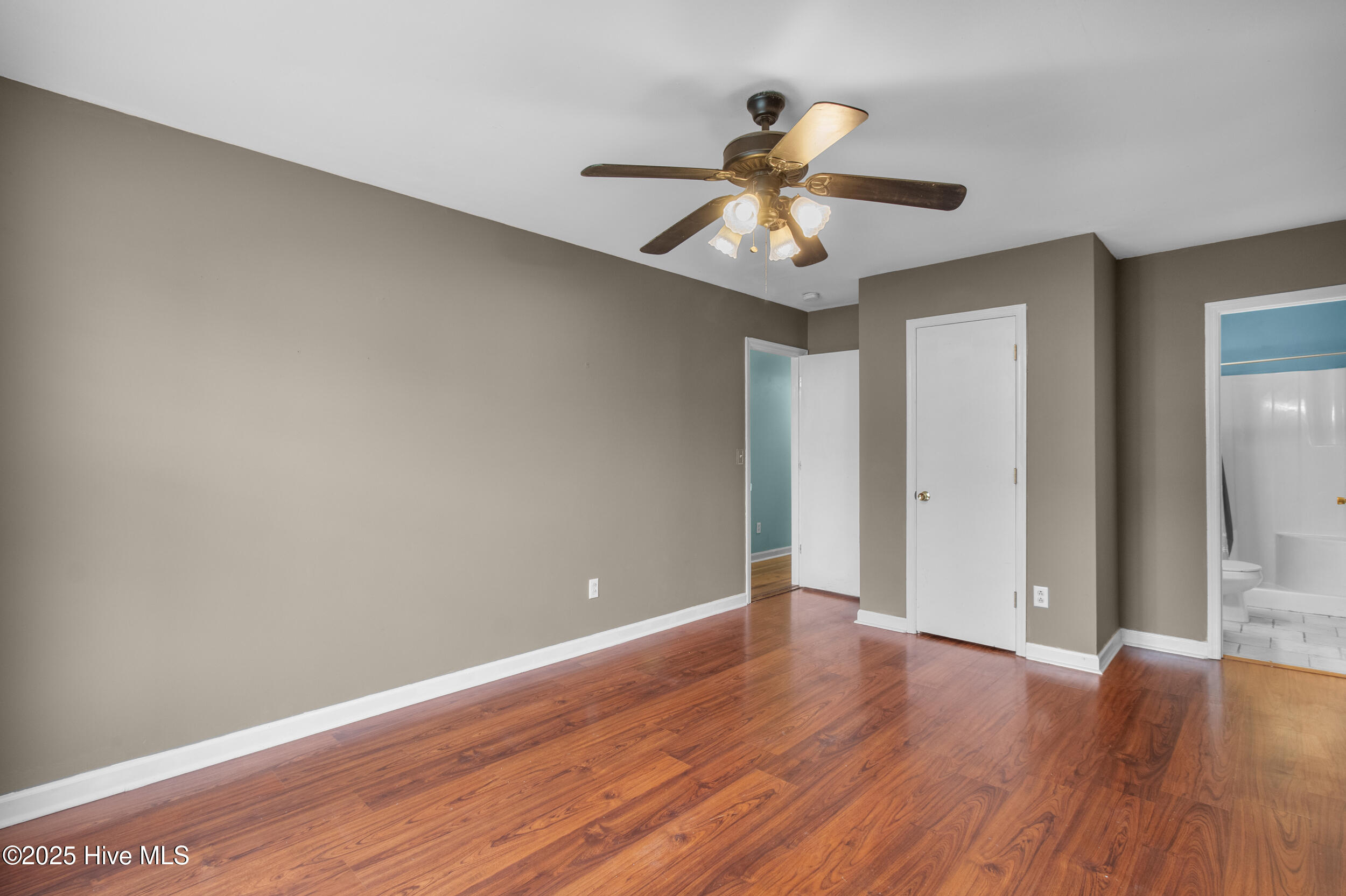 117 S 13th Street Property Photo 12