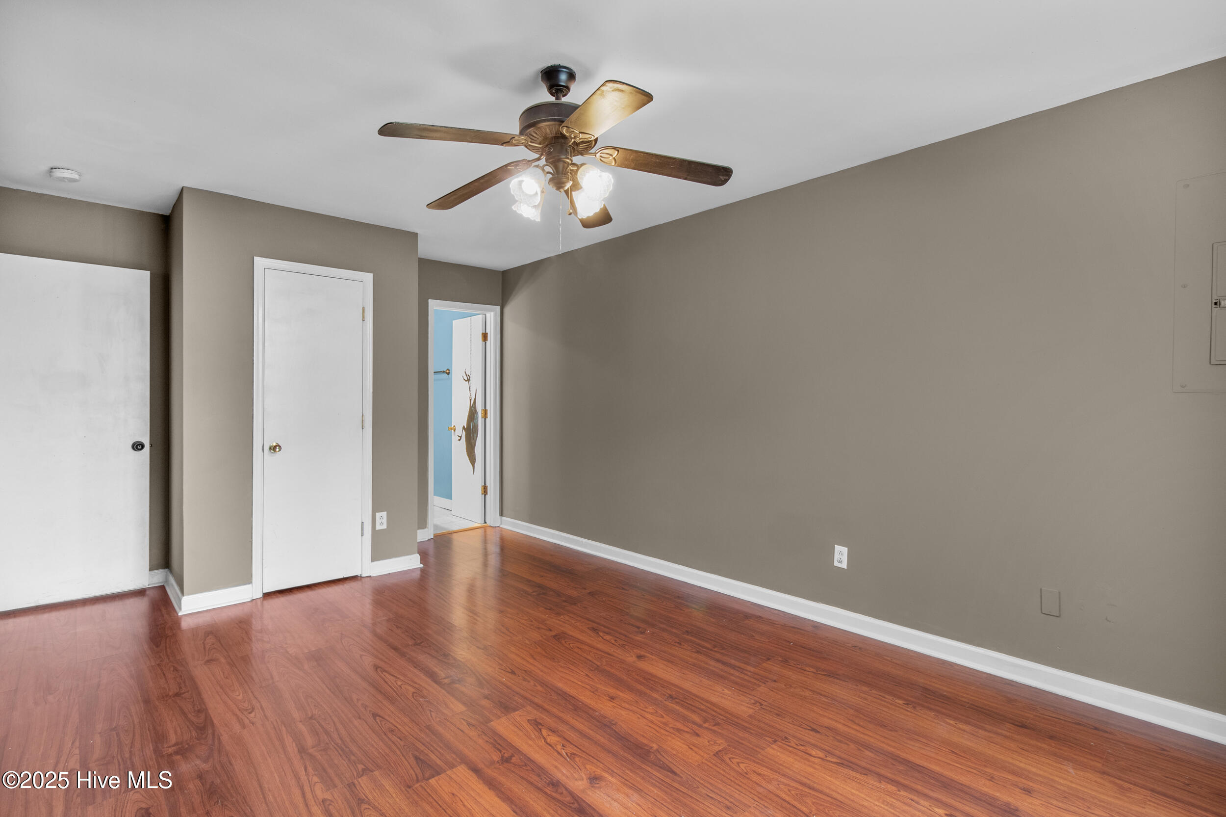 117 S 13th Street Property Photo 13