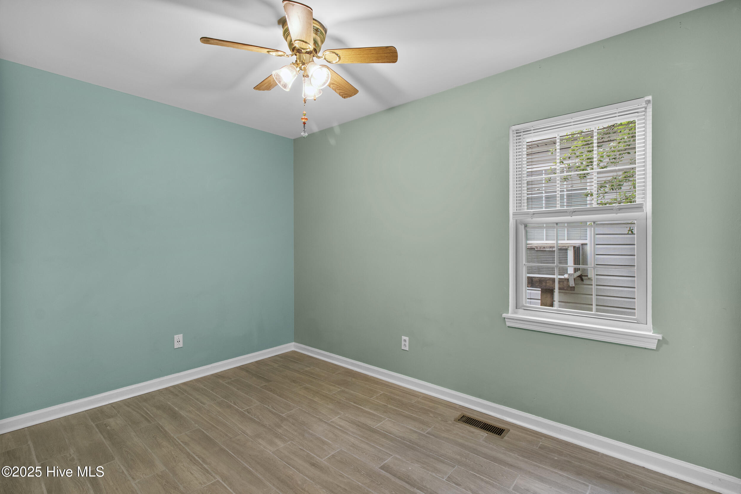 117 S 13th Street Property Photo 17