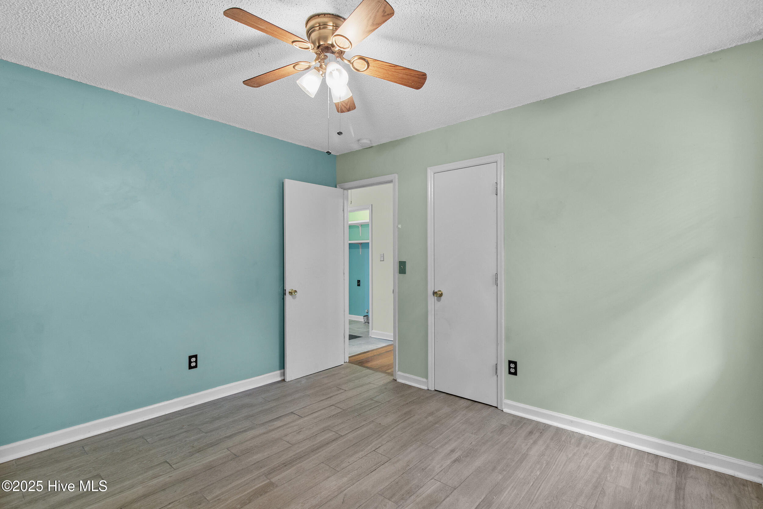 117 S 13th Street Property Photo 20