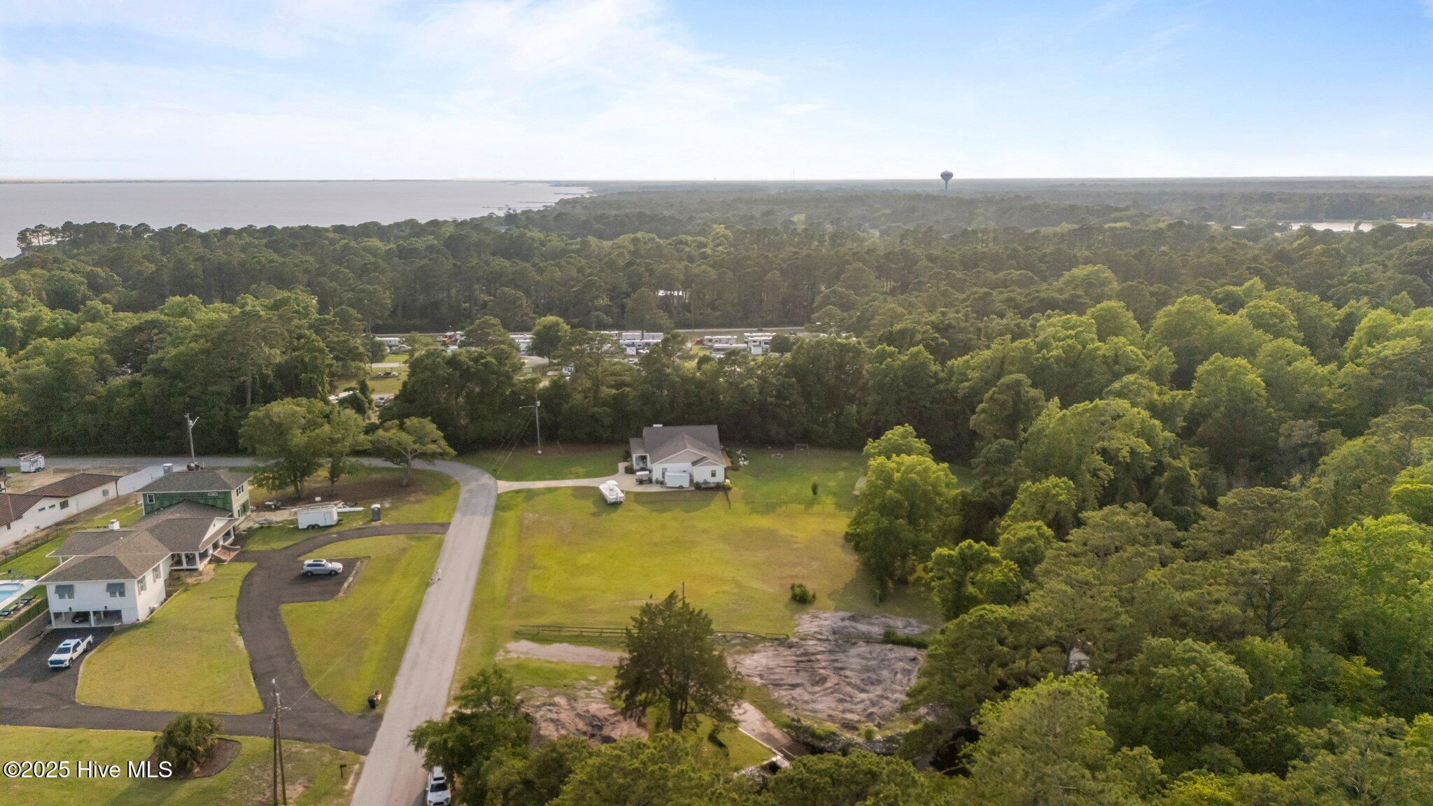 304 Brook Lane Property Photo 16