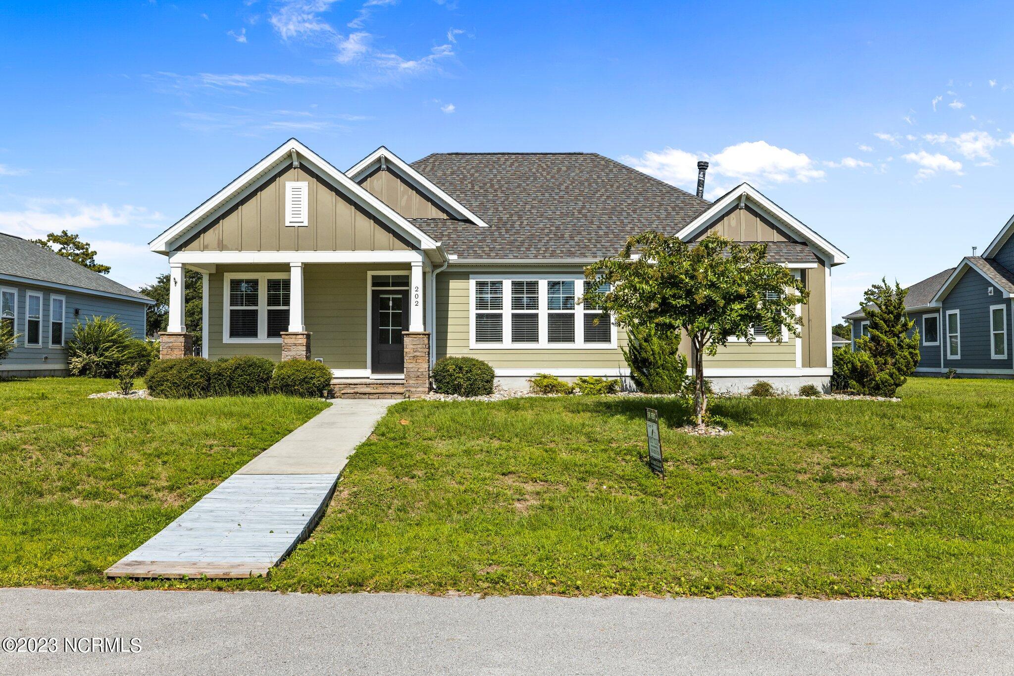 202 Seagrass Way Property Photo 1