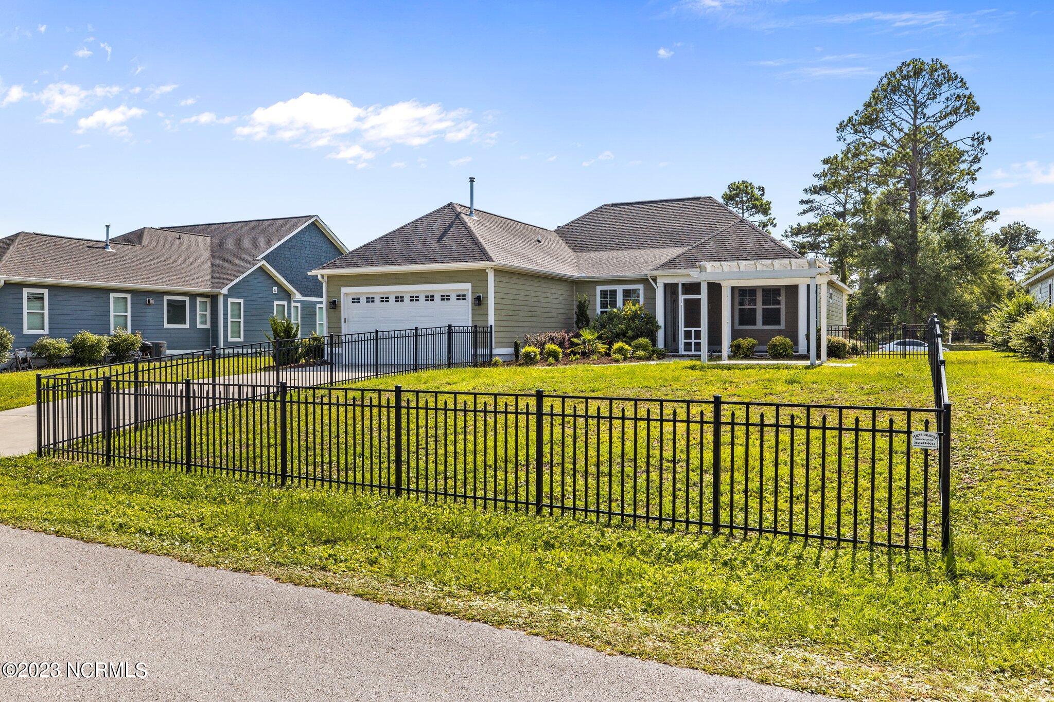 202 Seagrass Way Property Photo 2