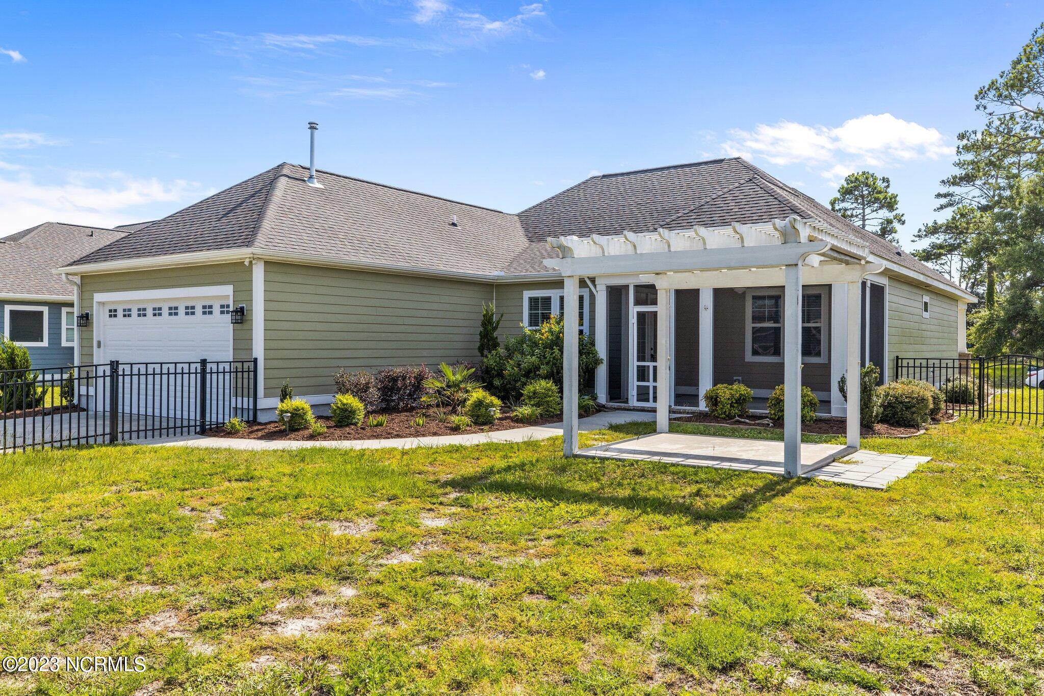 202 Seagrass Way Property Photo 5