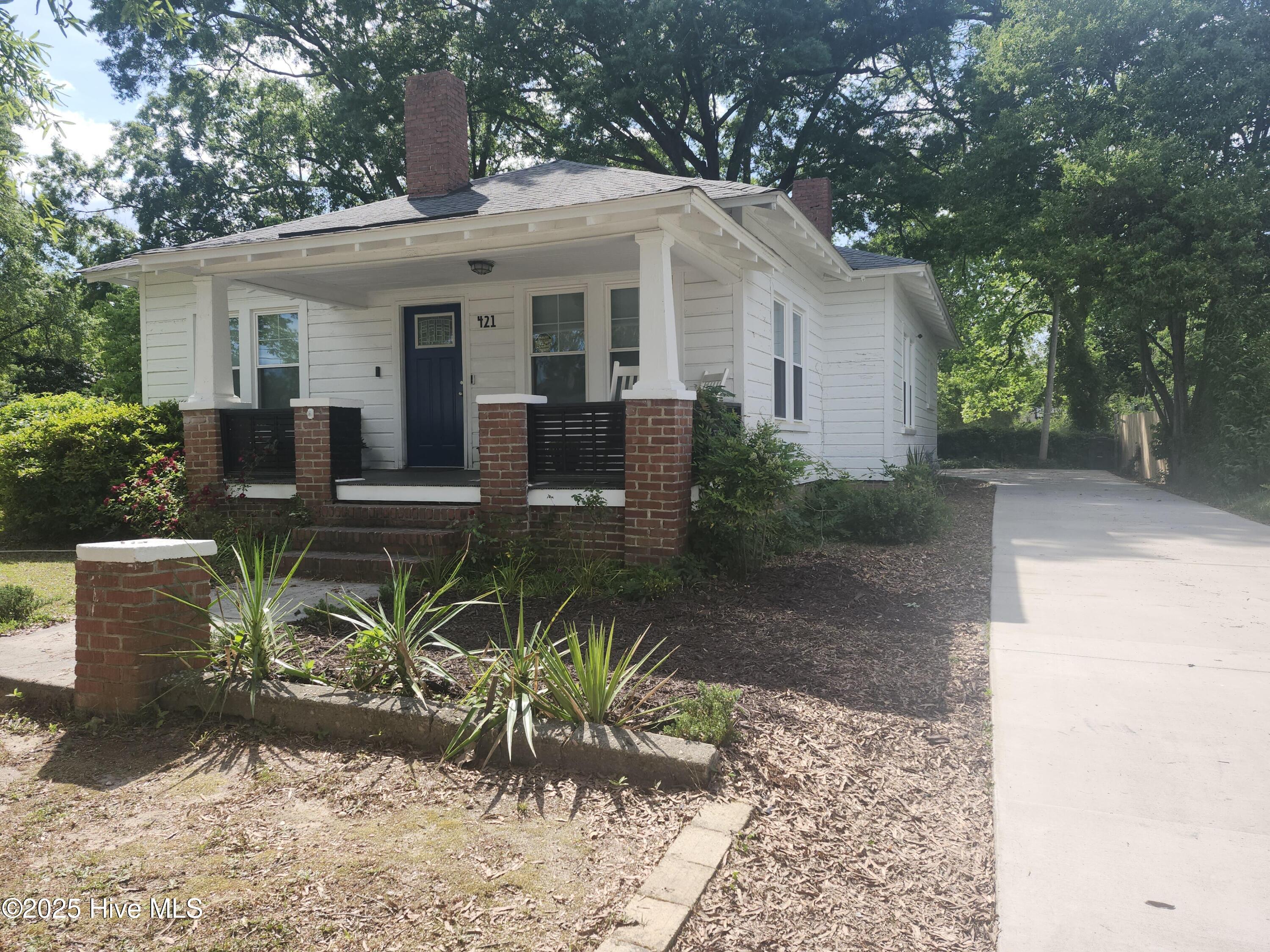 421 James Street Property Photo 1