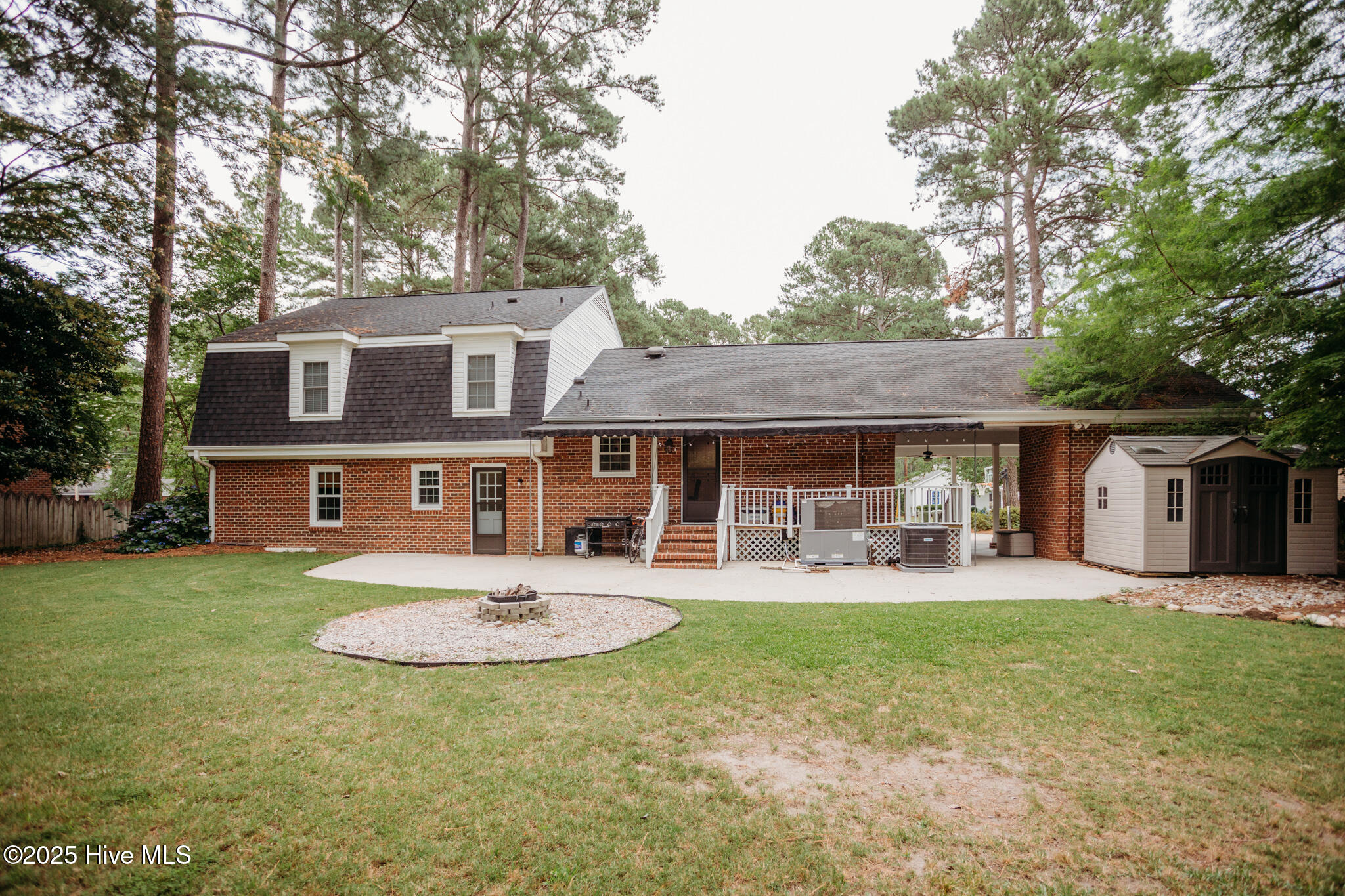 1103 Greenbriar Road Property Photo 28