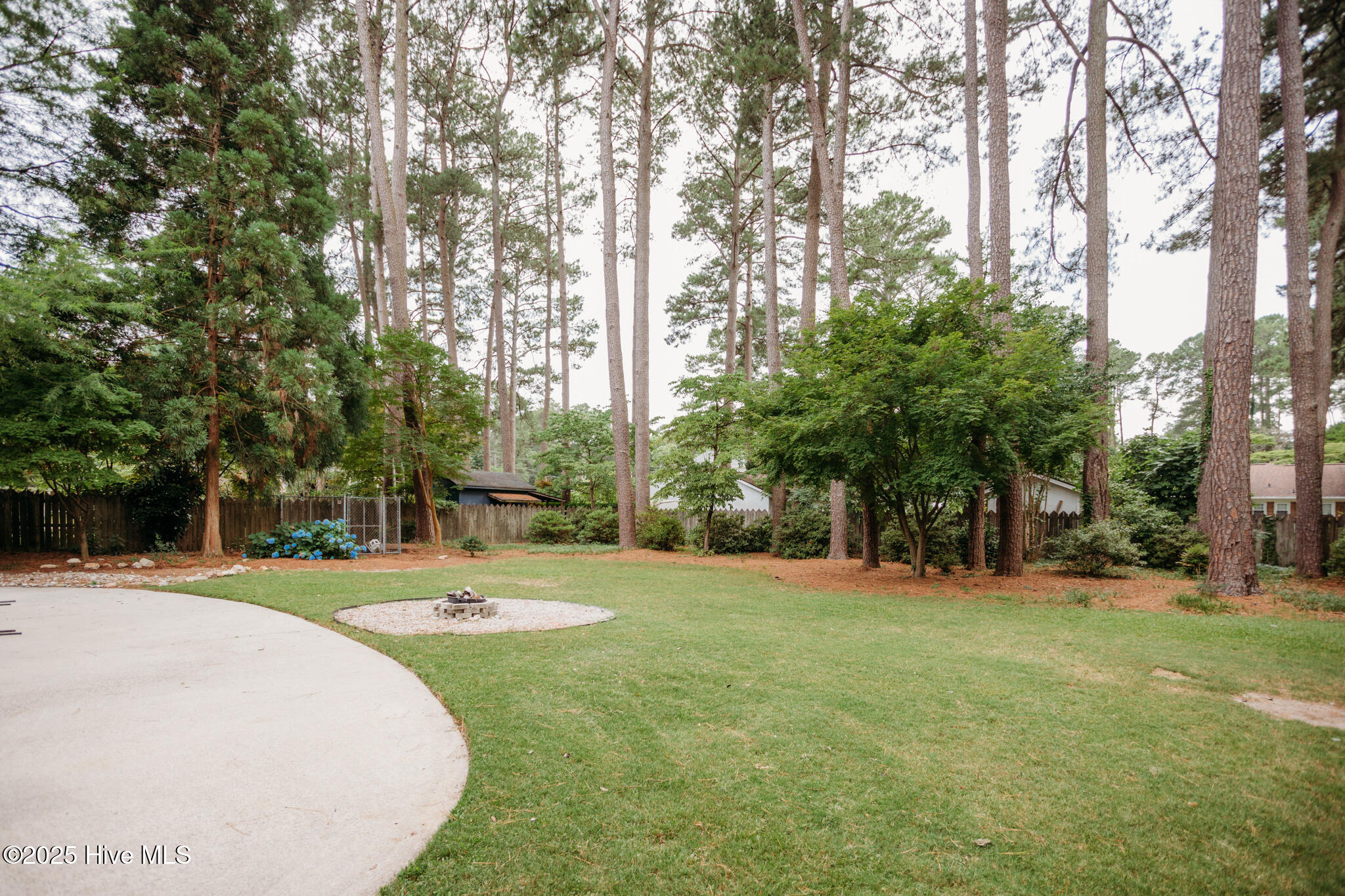 1103 Greenbriar Road Property Photo 30