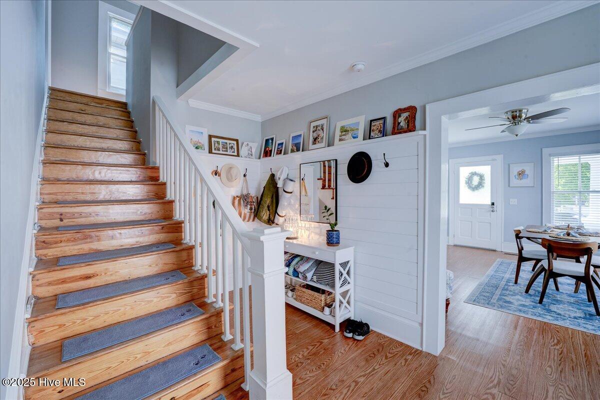 404 Avenue B Property Photo 11