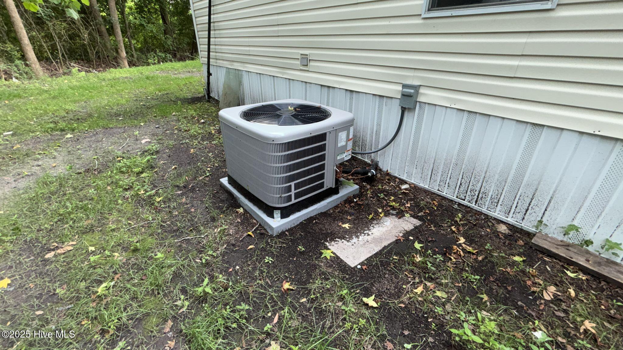 121 Pope Road Property Photo 3