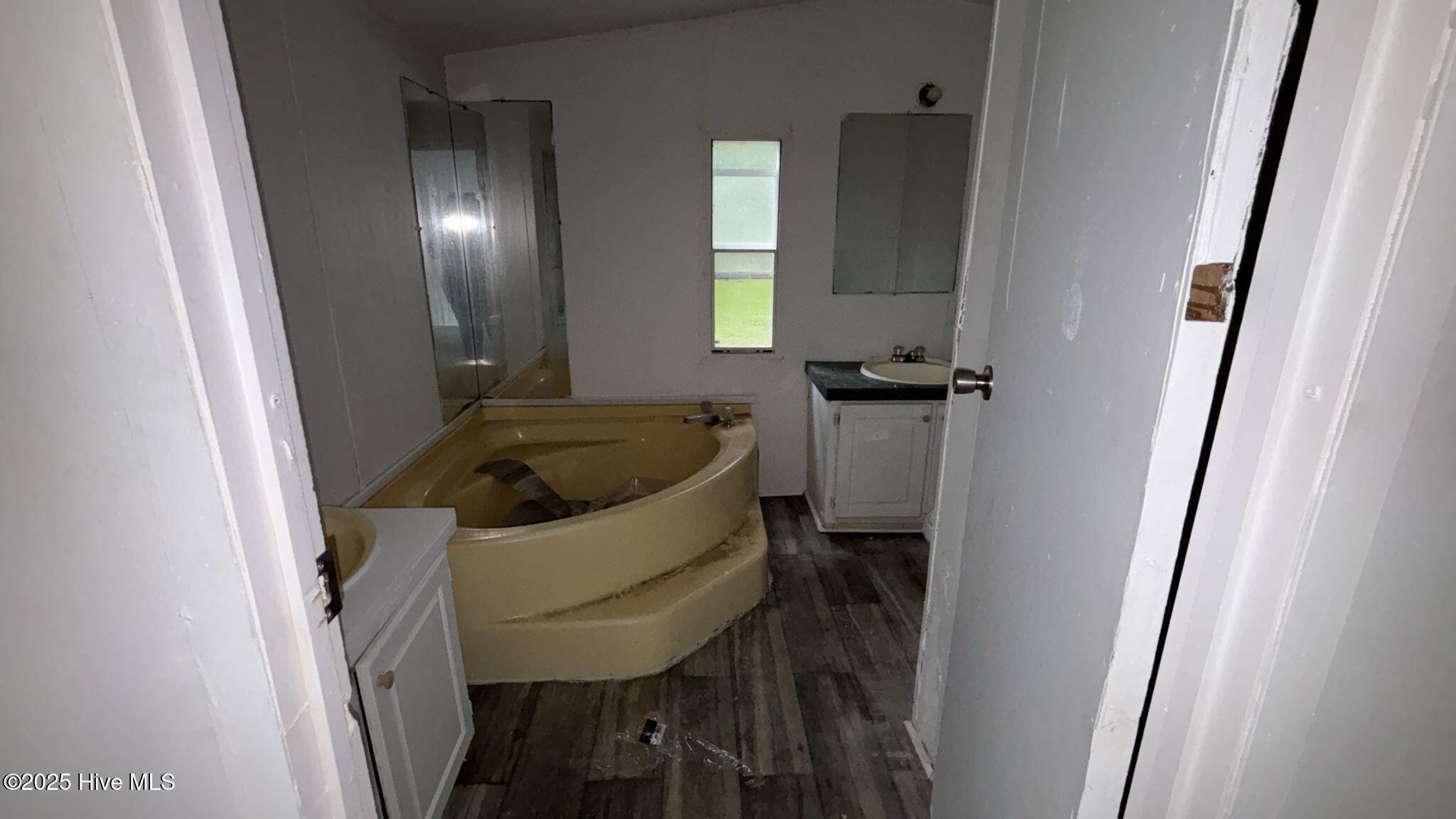 121 Pope Road Property Photo 9