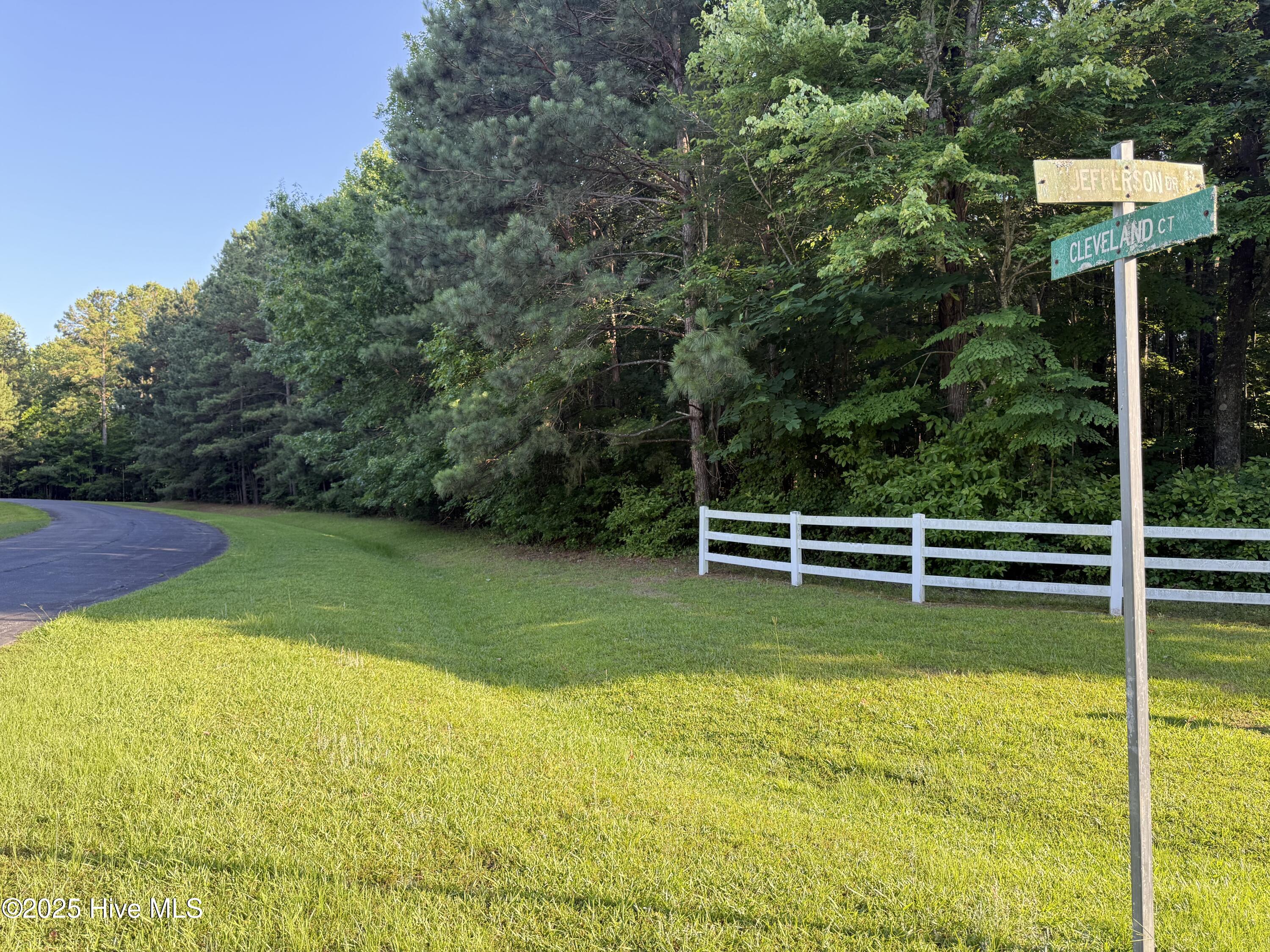 Lot 54 Jefferson Drive Property Photo 2