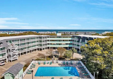 2304 Surfrider Circle C Property Photo 1