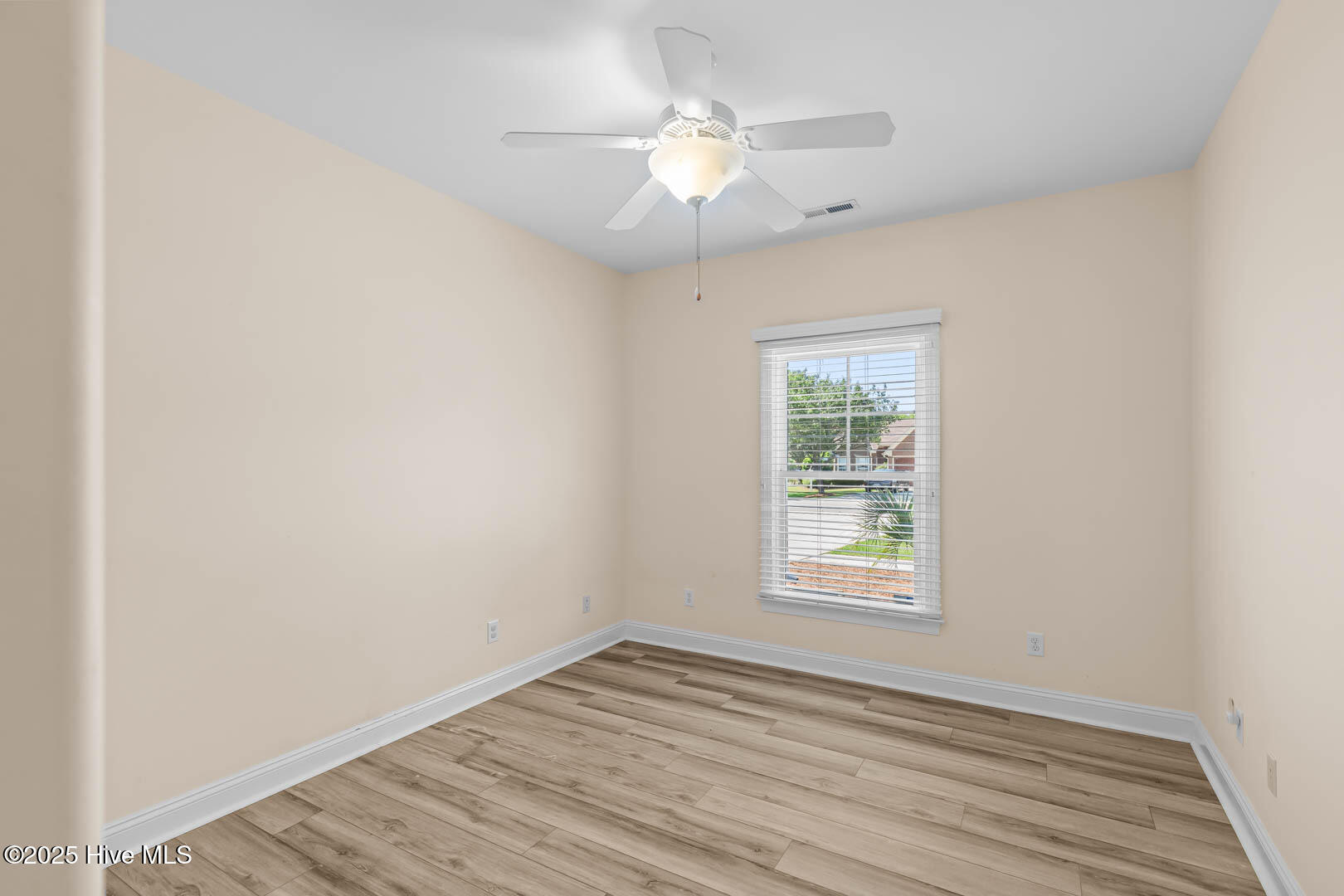 1 Bay Drive Property Photo 42