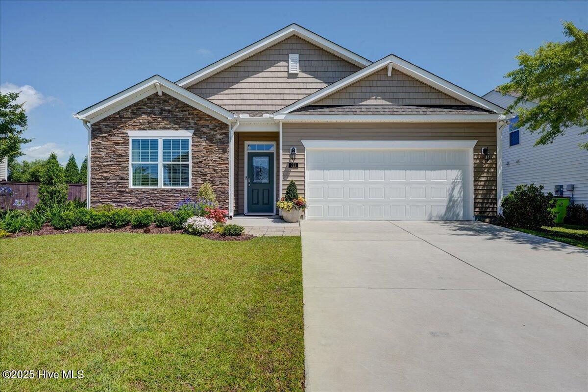 731 Lake Tyler Drive Property Photo 1
