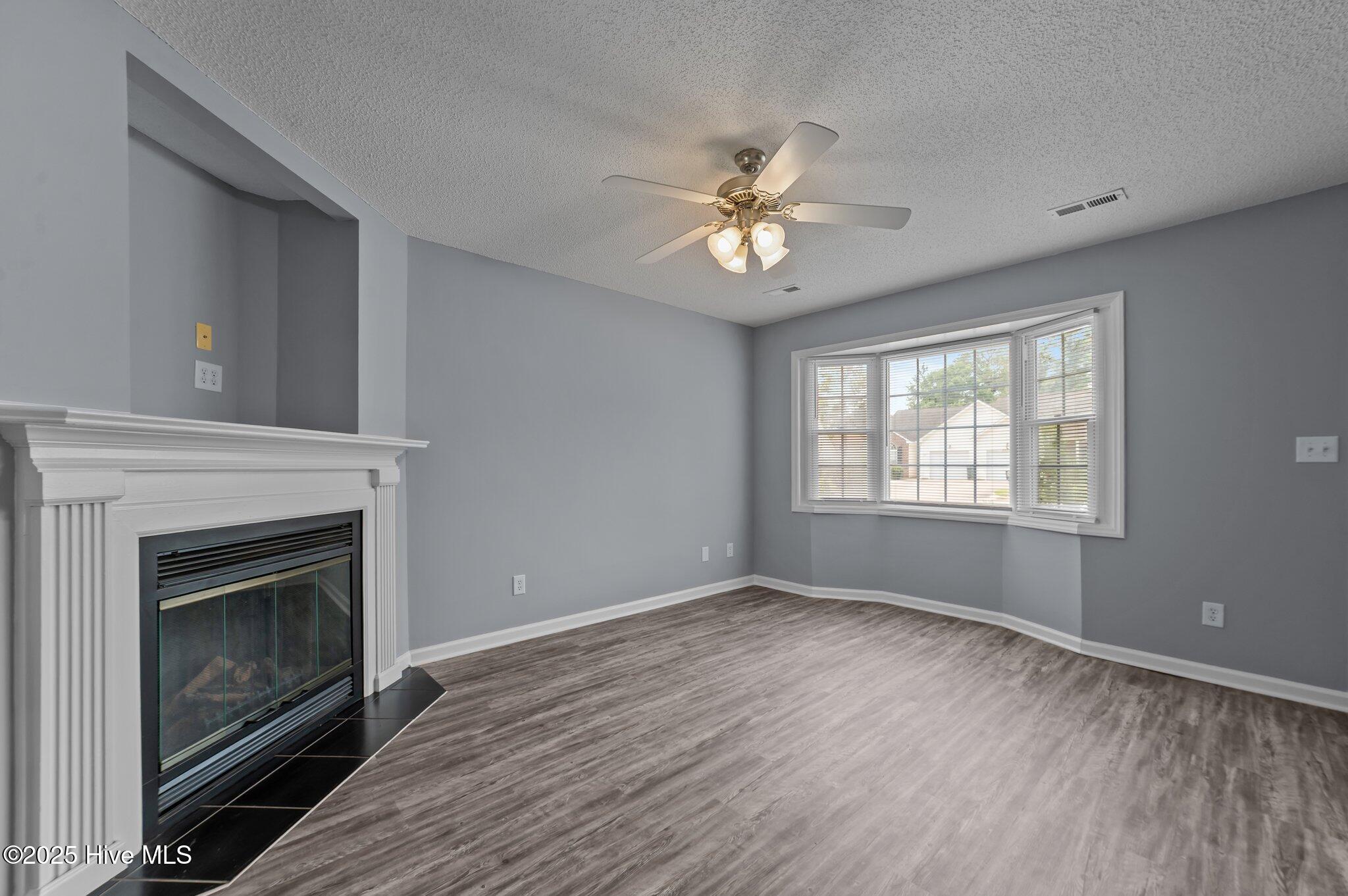 300 Lake Road A & B Property Photo 7