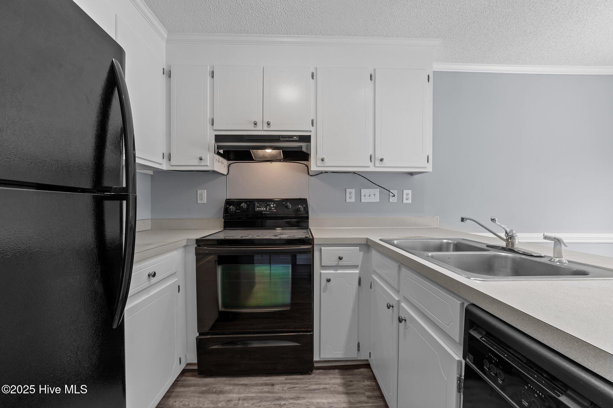 300 Lake Road A & B Property Photo 10