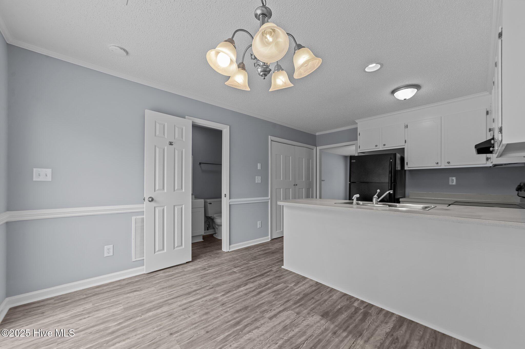300 Lake Road A & B Property Photo 13