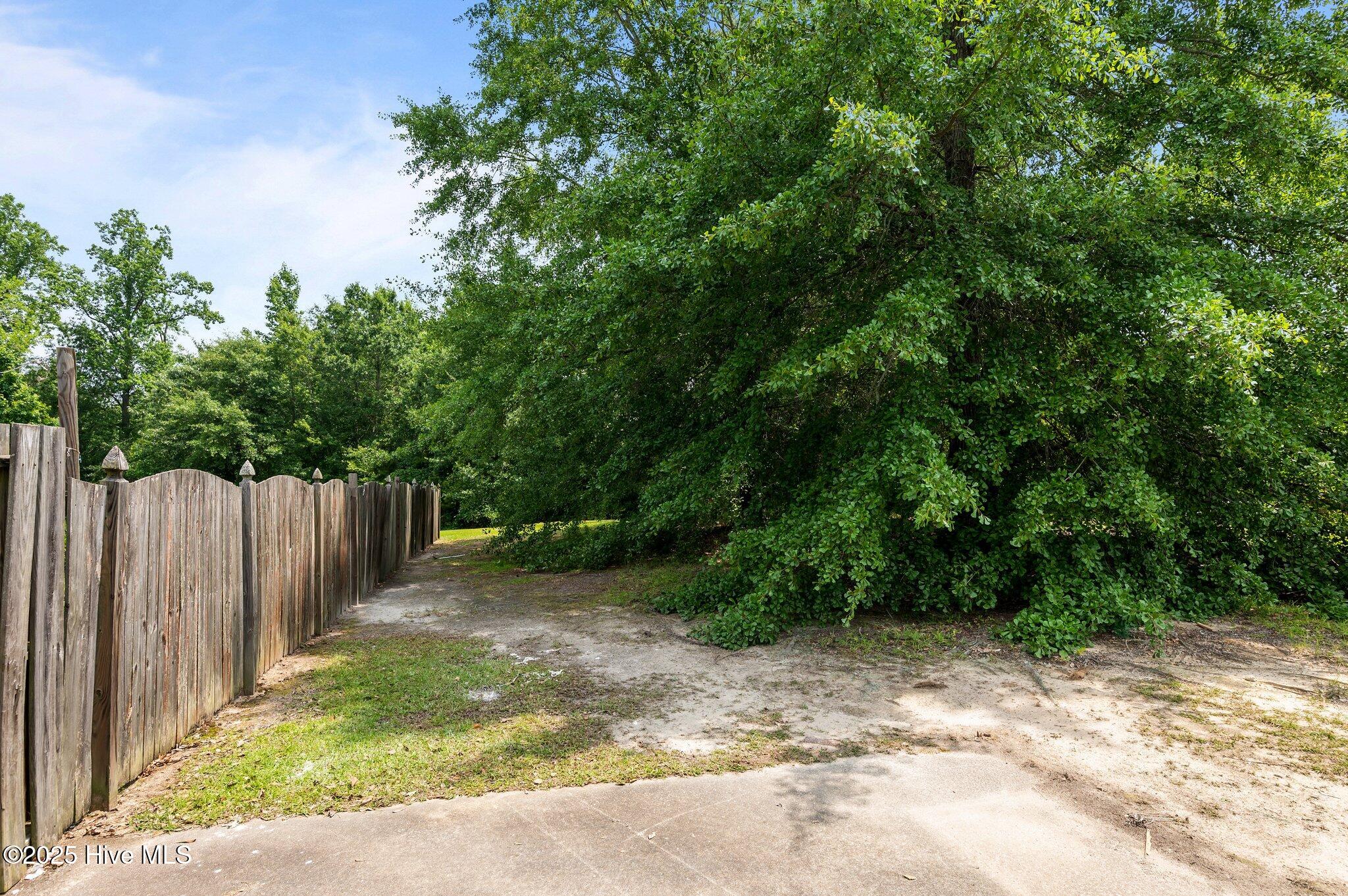 300 Lake Road A & B Property Photo 23