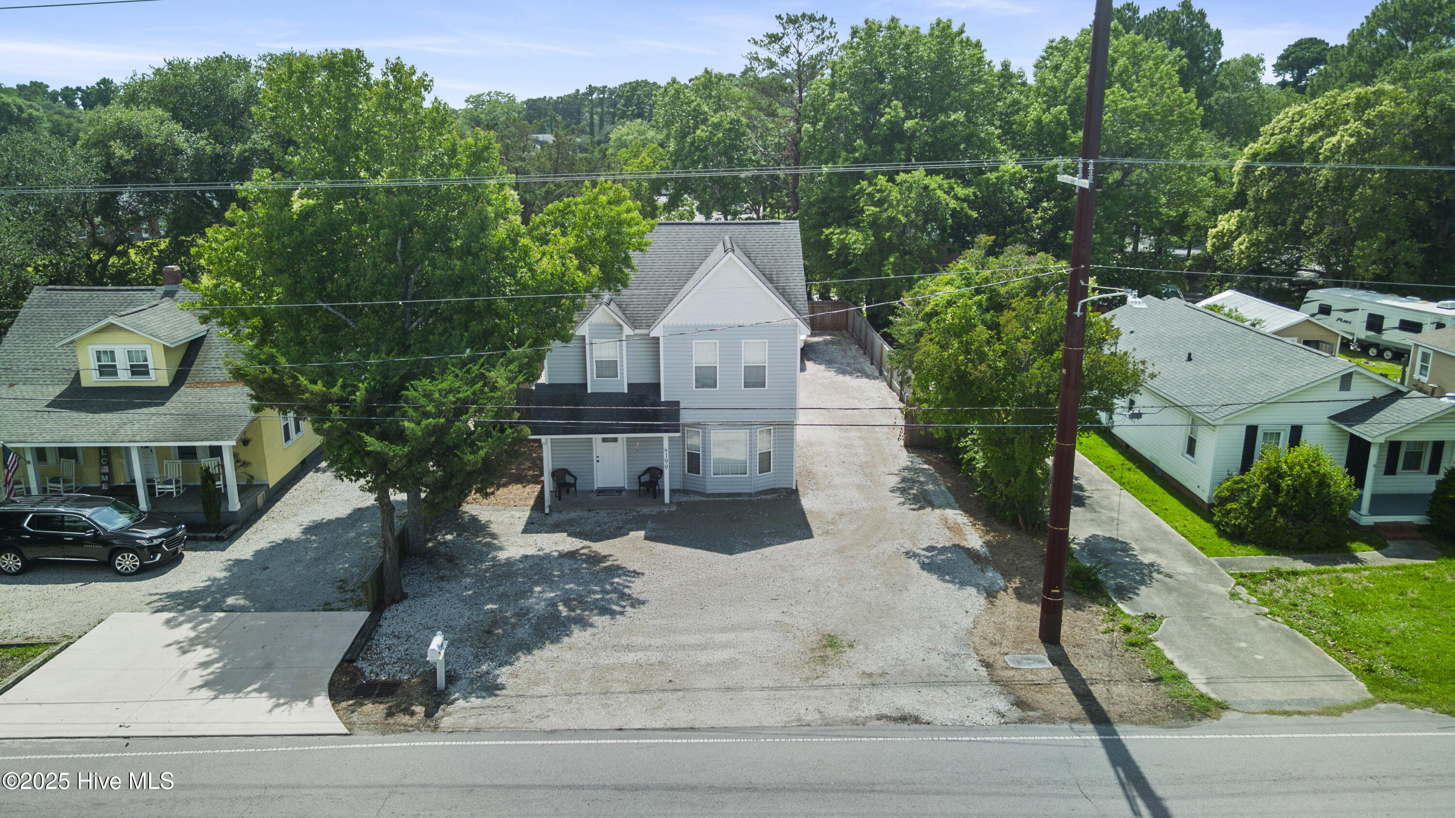 199 Highway 101 Property Photo 2