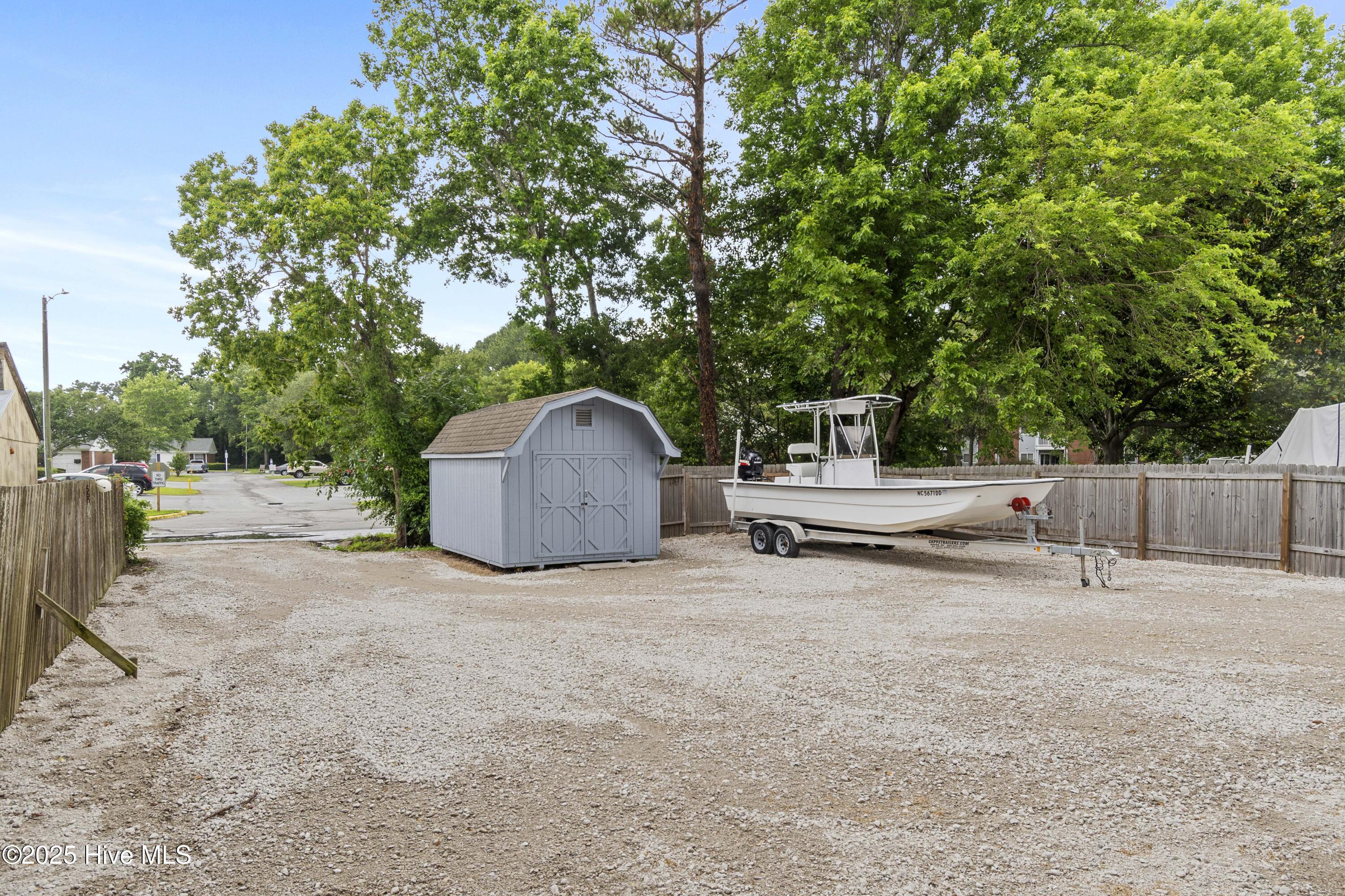 199 Highway 101 Property Photo 41