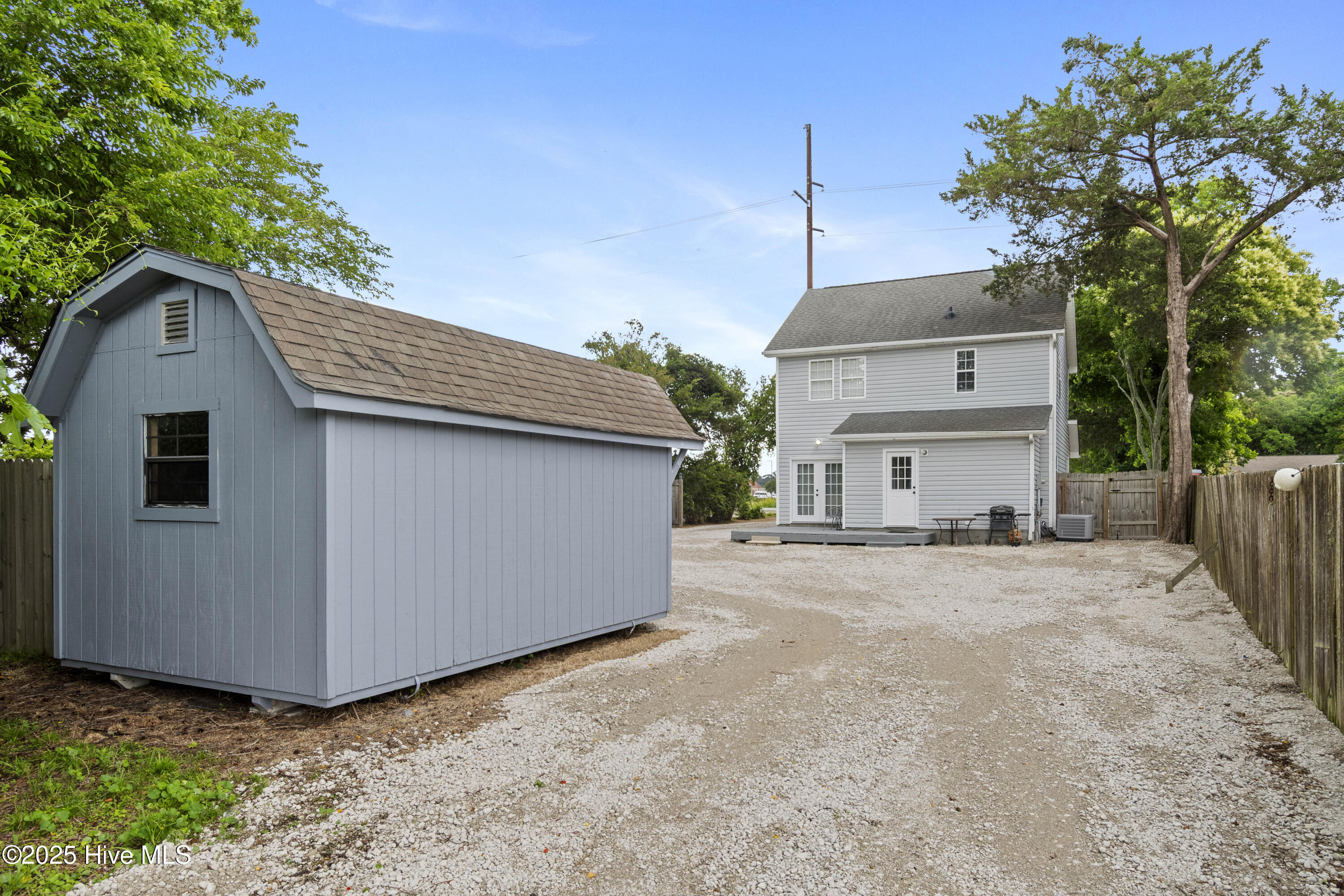199 Highway 101 Property Photo 43