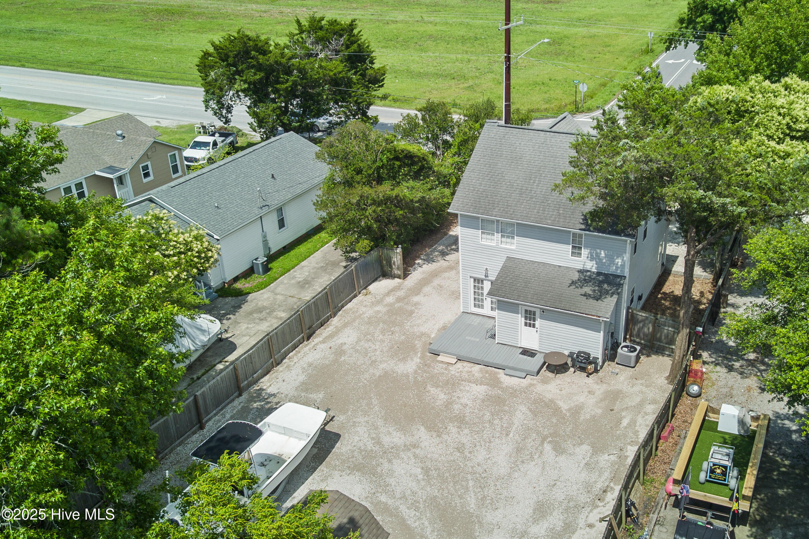 199 Highway 101 Property Photo 45