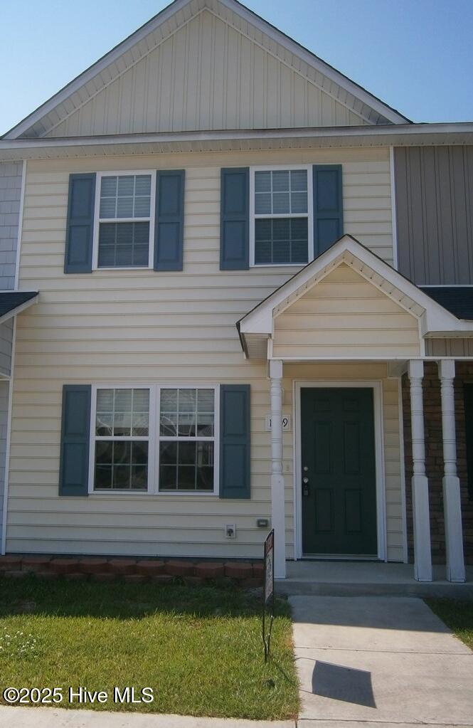 1009 Banister Loop Property Photo 1