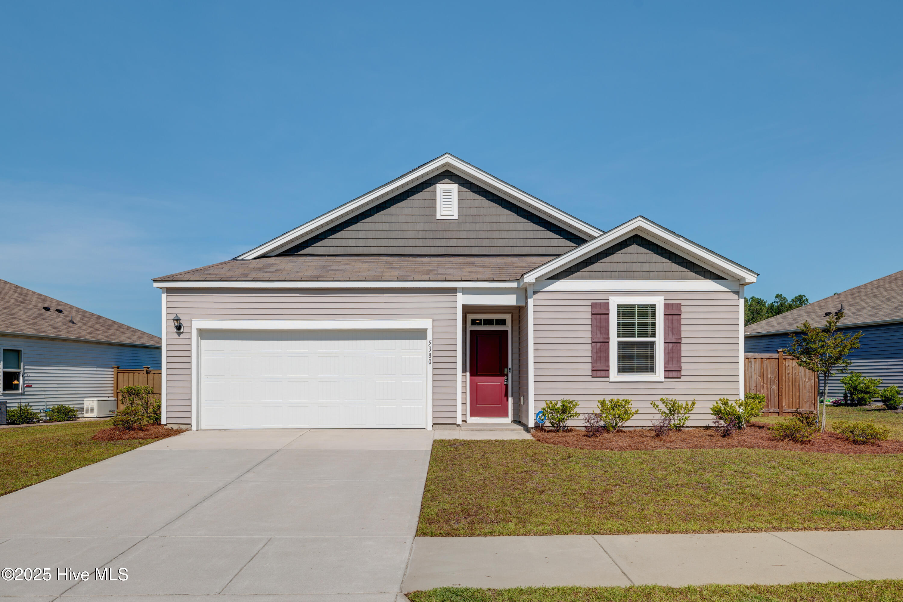 5380 Black Oak Court Property Photo 1