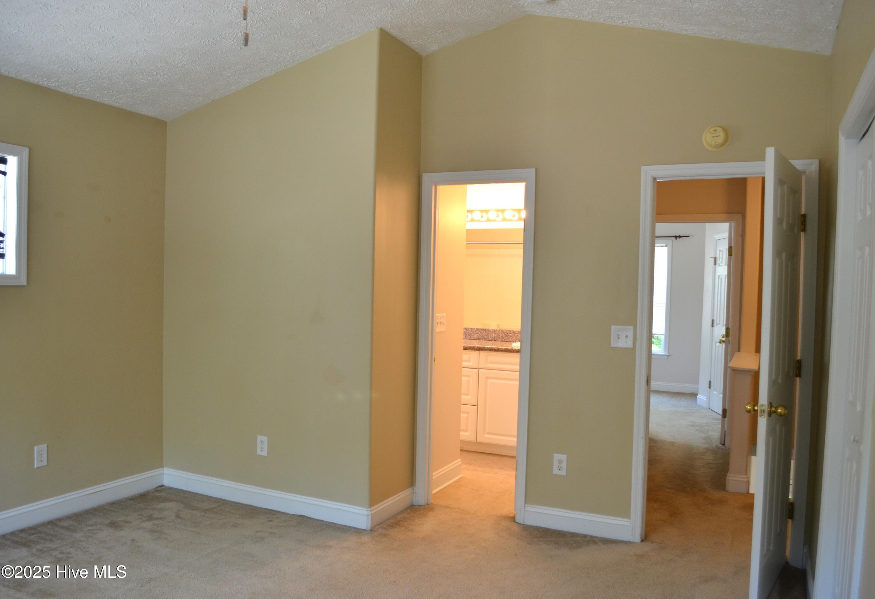 102 Prowler Lane Property Photo 12