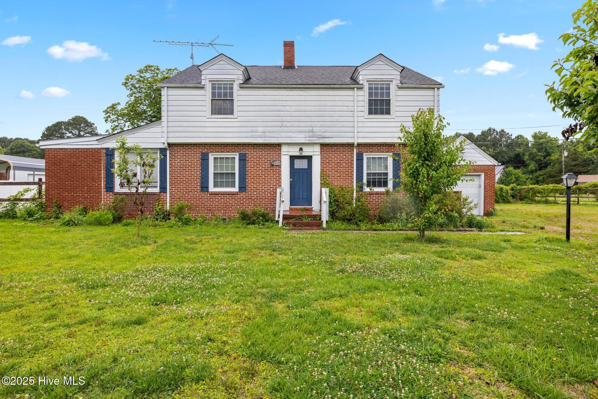 9137 Highway-35 Property Photo 1