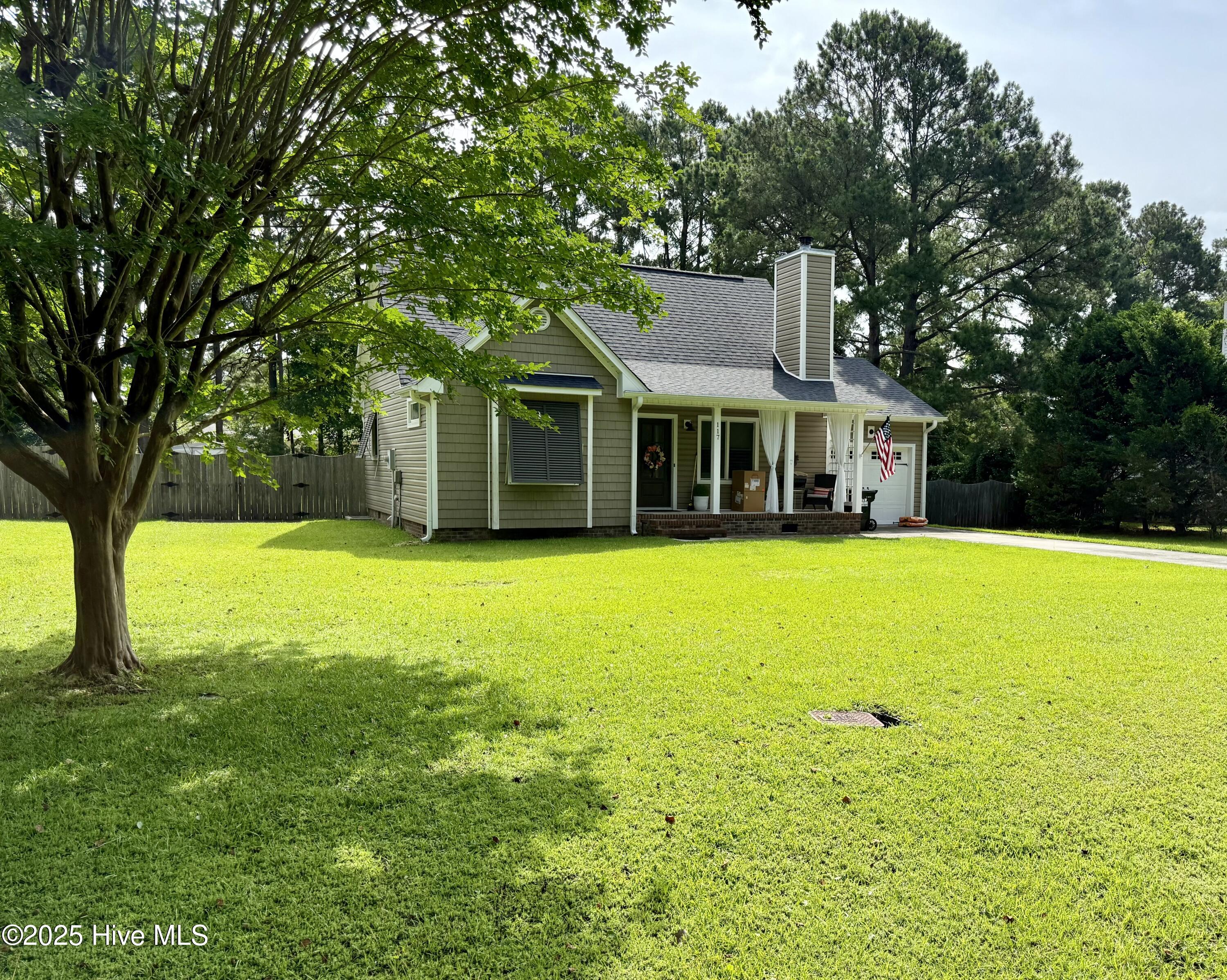 117 Foster Creek Court Property Photo 3