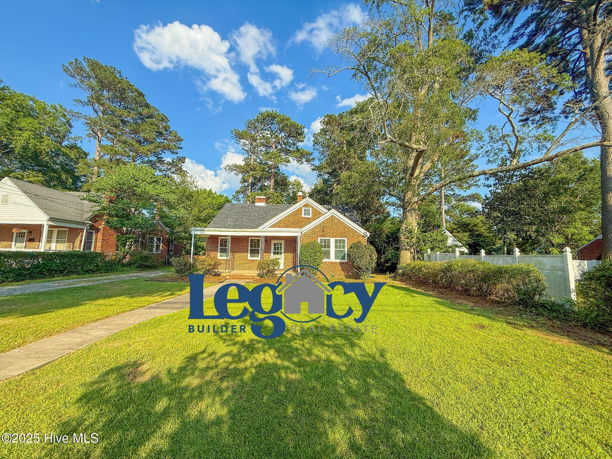 608 Jackson Street Property Photo 1