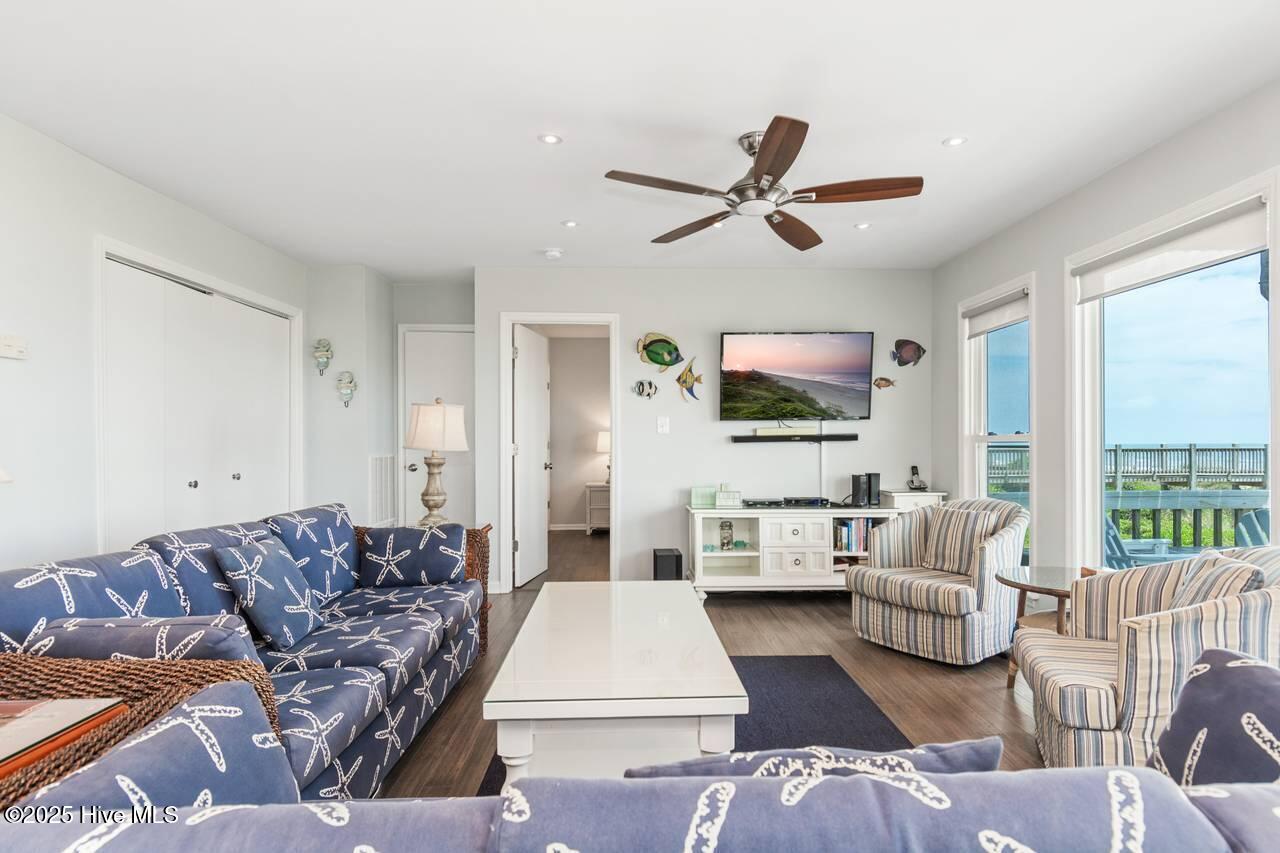 7901 Ocean Drive Property Photo 7