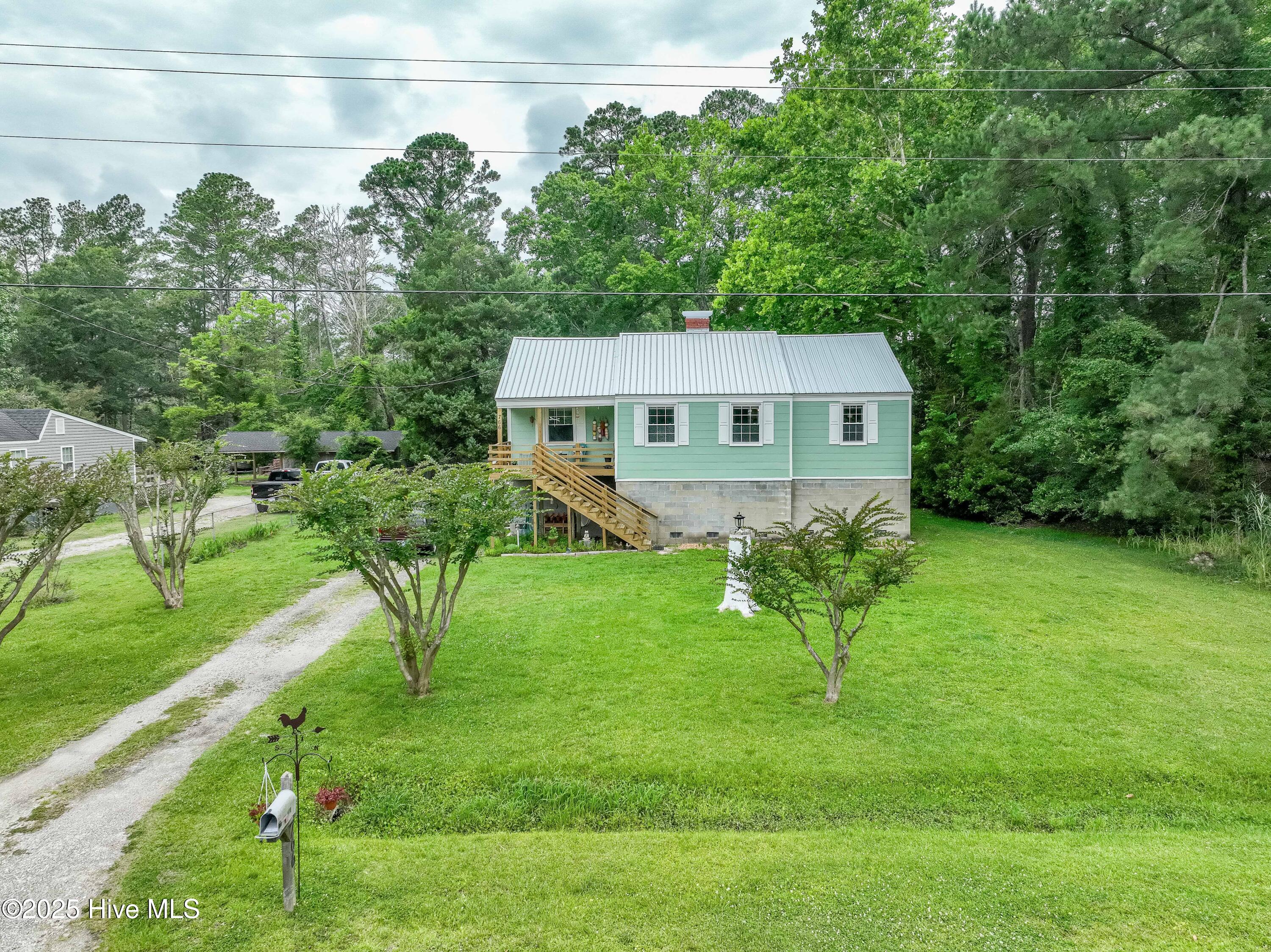 766 Swan Point Road Property Photo 1