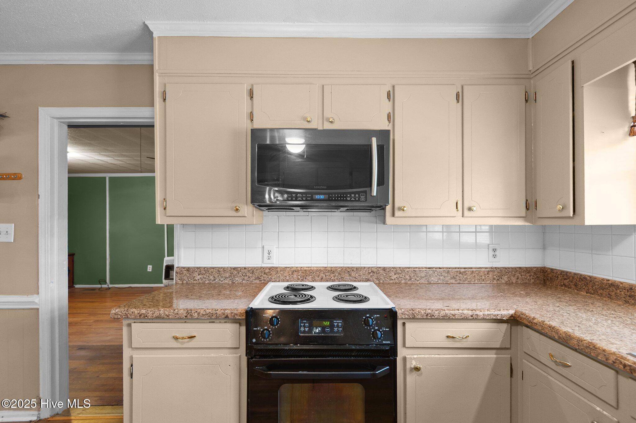 214 Allendale Drive Property Photo 15