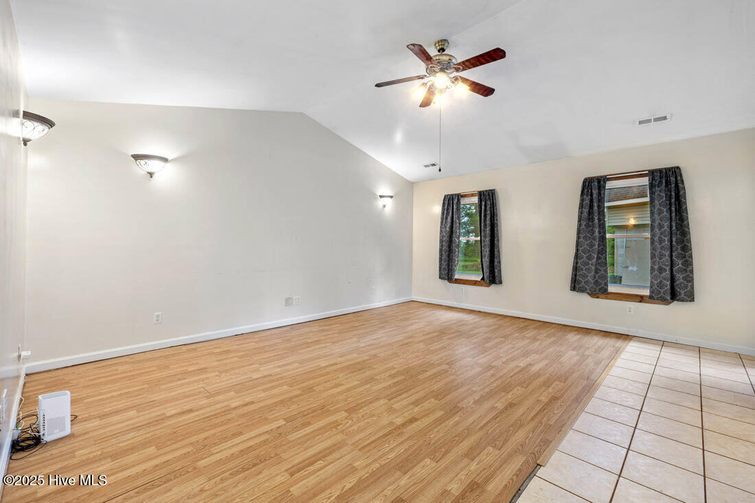78 Clifford Road Property Photo 14