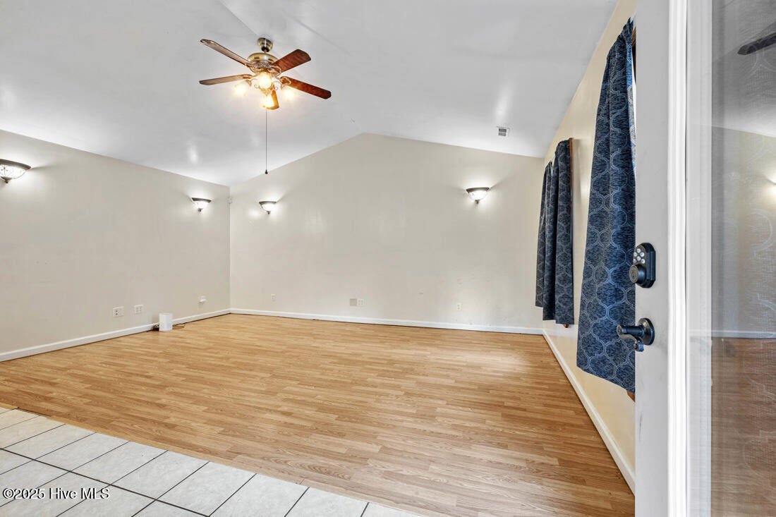 78 Clifford Road Property Photo 17